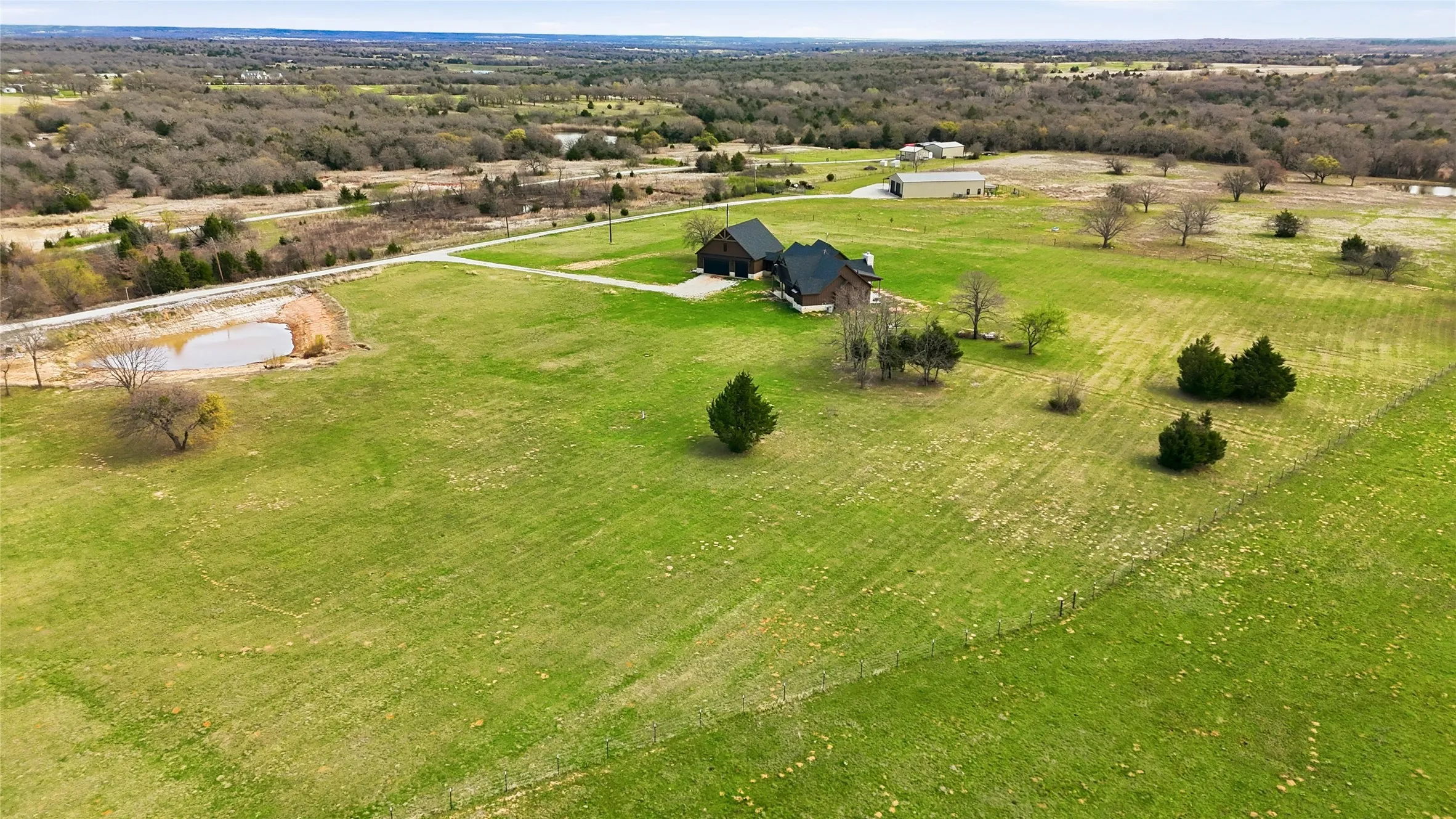 Single Family Residence For Sale in Montague County , 3988 Lake Valley Road, Sunset, Texas 76270, 4 Bedroom, 3 Bathroom, 4 Garage spaces, 3,414 Sqft, built in 2023, Preowned, mls#21214929, Real Estate Agent in Sunset, Homes For Sale in Montague county, Homes For Sale in Sunset, Realtor in Sunset Texas, Real Estate Brokerage Independent Realty Texas, Luminita Cordes Realtor