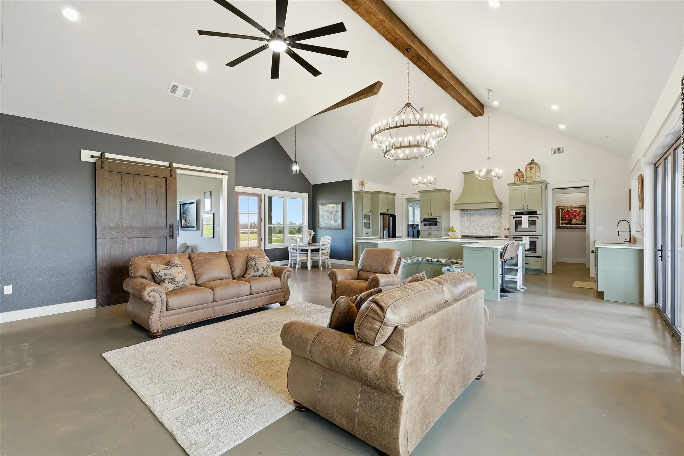 Single Family Residence For Sale in Montague County , 3988 Lake Valley Road, Sunset, Texas 76270, 4 Bedroom, 3 Bathroom, 4 Garage spaces, 3,414 Sqft, built in 2023, Preowned, mls#21214929, Real Estate Agent in Sunset, Homes For Sale in Montague county, Homes For Sale in Sunset, Realtor in Sunset Texas, Real Estate Brokerage Independent Realty Texas, Luminita Cordes Realtor