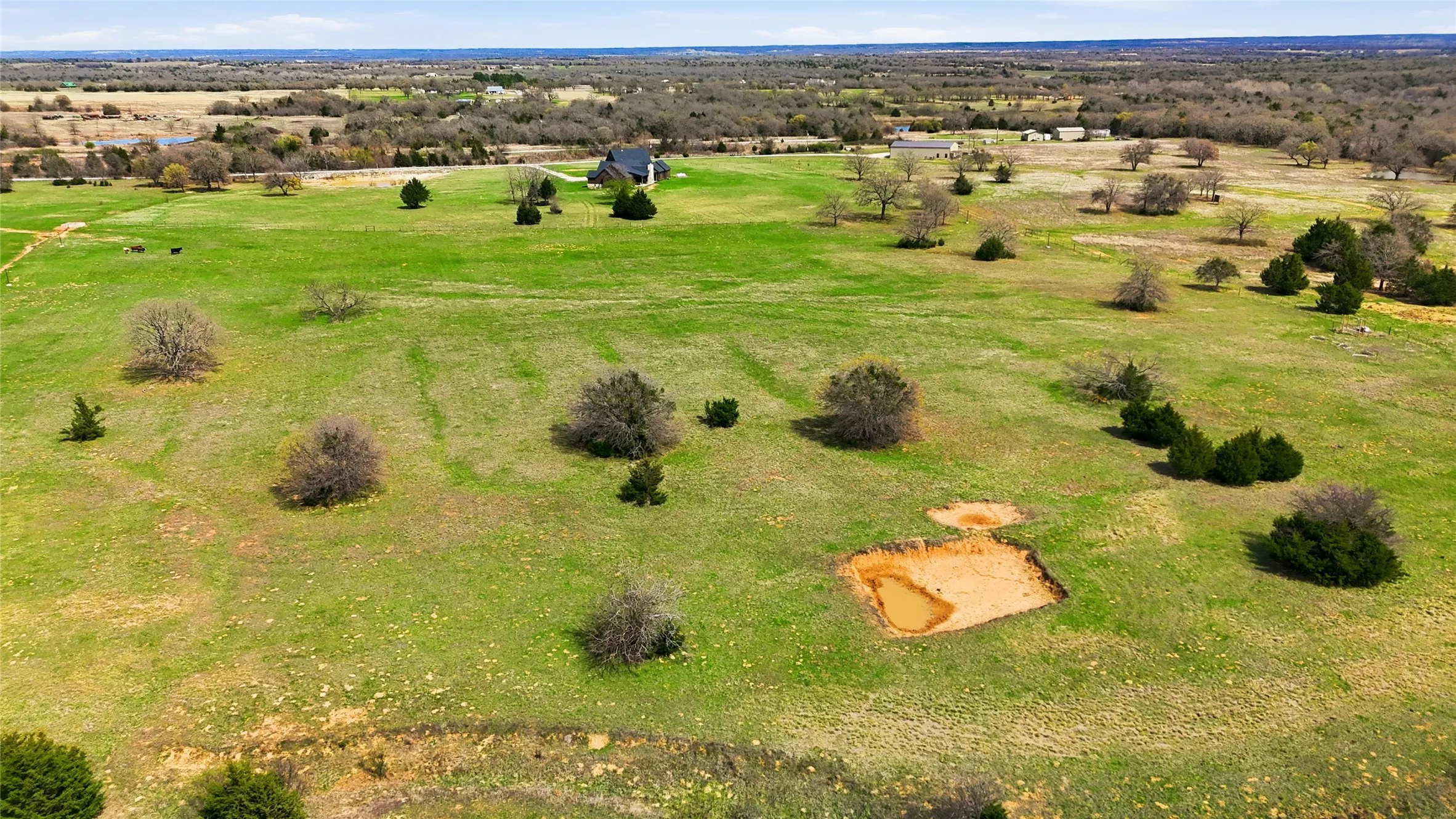 Single Family Residence For Sale in Montague County , 3988 Lake Valley Road, Sunset, Texas 76270, 4 Bedroom, 3 Bathroom, 4 Garage spaces, 3,414 Sqft, built in 2023, Preowned, mls#21214929, Real Estate Agent in Sunset, Homes For Sale in Montague county, Homes For Sale in Sunset, Realtor in Sunset Texas, Real Estate Brokerage Independent Realty Texas, Luminita Cordes Realtor