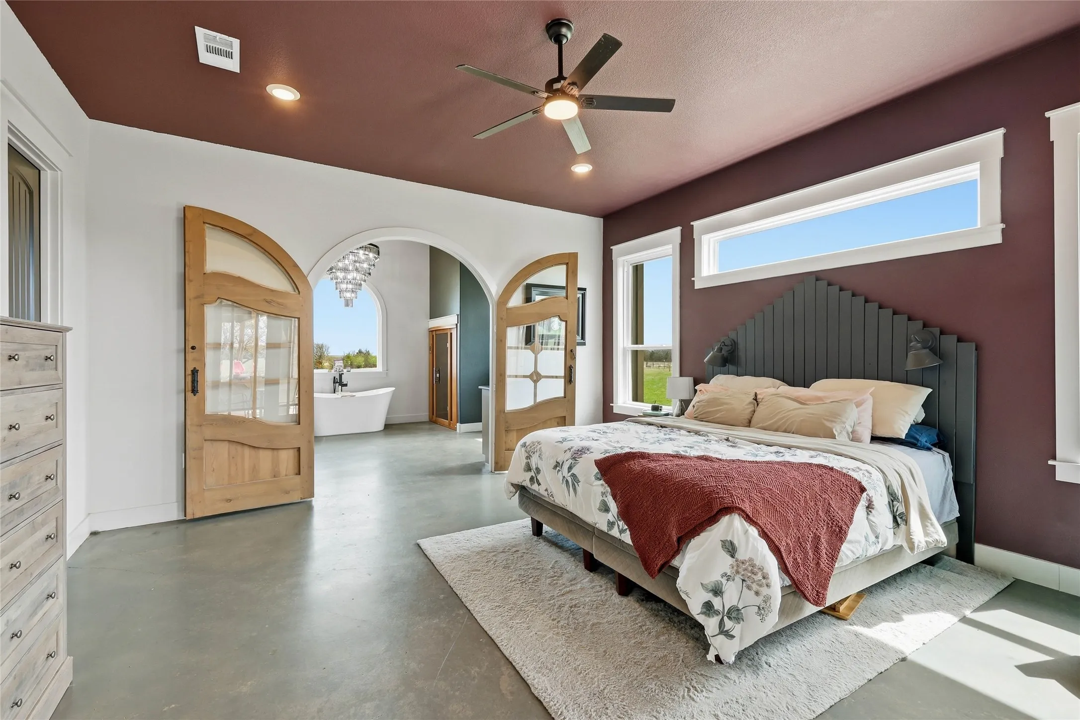 Single Family Residence For Sale in Montague County , 3988 Lake Valley Road, Sunset, Texas 76270, 4 Bedroom, 3 Bathroom, 4 Garage spaces, 3,414 Sqft, built in 2023, Preowned, mls#21214929, Real Estate Agent in Sunset, Homes For Sale in Montague county, Homes For Sale in Sunset, Realtor in Sunset Texas, Real Estate Brokerage Independent Realty Texas, Luminita Cordes Realtor