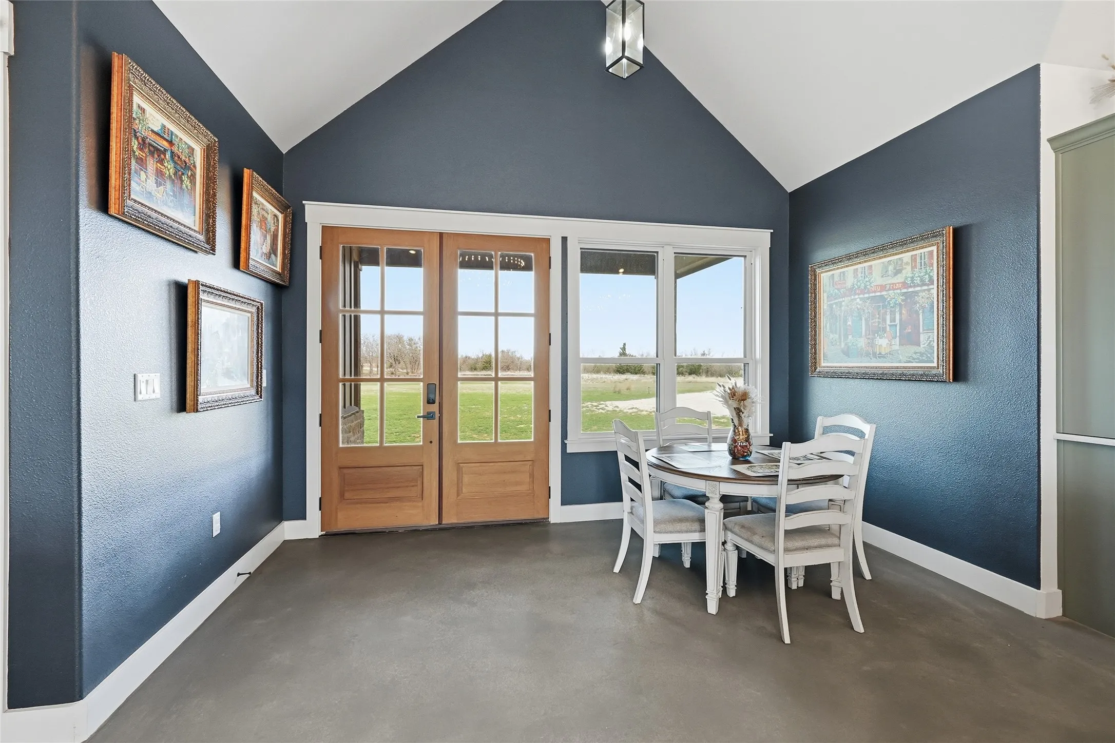 Single Family Residence For Sale in Montague County , 3988 Lake Valley Road, Sunset, Texas 76270, 4 Bedroom, 3 Bathroom, 4 Garage spaces, 3,414 Sqft, built in 2023, Preowned, mls#21214929, Real Estate Agent in Sunset, Homes For Sale in Montague county, Homes For Sale in Sunset, Realtor in Sunset Texas, Real Estate Brokerage Independent Realty Texas, Luminita Cordes Realtor