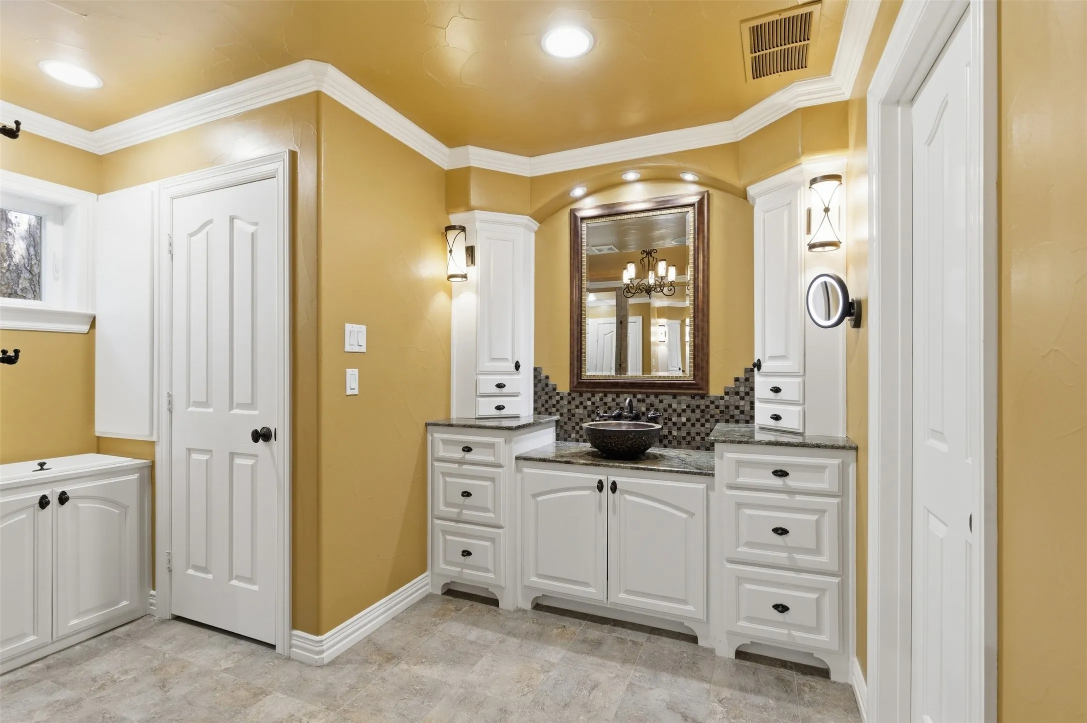 Single Family Residence For Sale in Collin County , 42 Santa Rosa Circle, Wylie, Texas 75098, 5 Bedroom, 5 Bathroom, 2 Garage spaces, 4,893 Sqft, built in 1980, mls#21215603, Real Estate Agent in Wylie, Homes For Sale in Collin county, Homes For Sale in Wylie, Realtor in Wylie Texas, Real Estate Brokerage Independent Realty Texas, Luminita Cordes Realtor