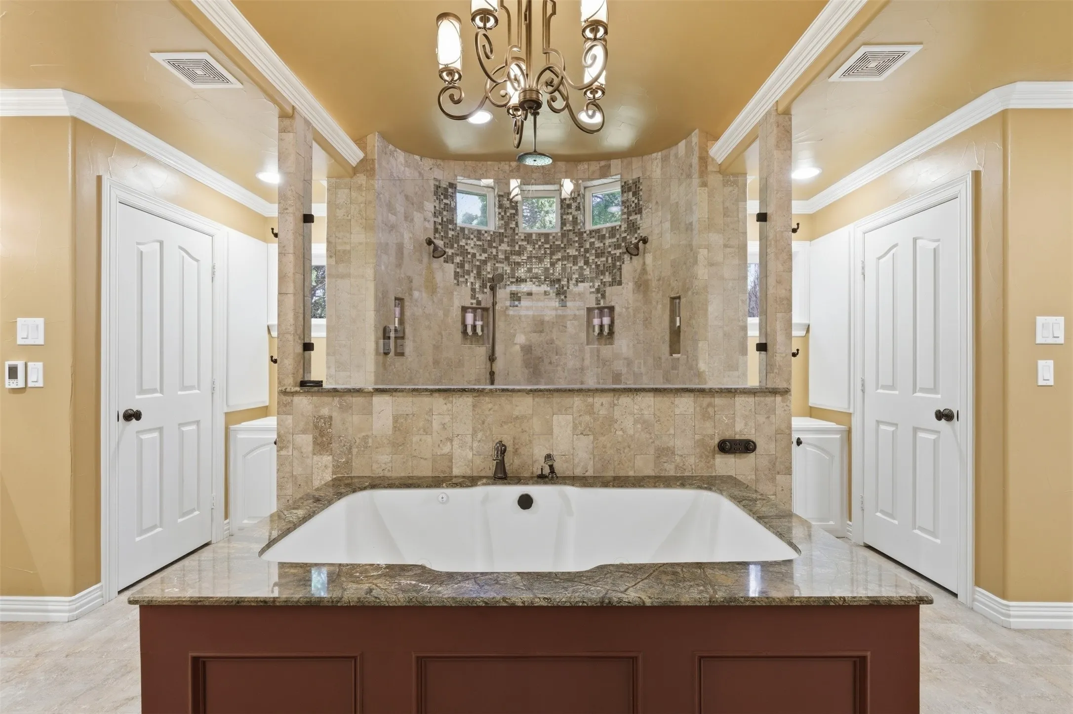 Single Family Residence For Sale in Collin County , 42 Santa Rosa Circle, Wylie, Texas 75098, 5 Bedroom, 5 Bathroom, 2 Garage spaces, 4,893 Sqft, built in 1980, mls#21215603, Real Estate Agent in Wylie, Homes For Sale in Collin county, Homes For Sale in Wylie, Realtor in Wylie Texas, Real Estate Brokerage Independent Realty Texas, Luminita Cordes Realtor