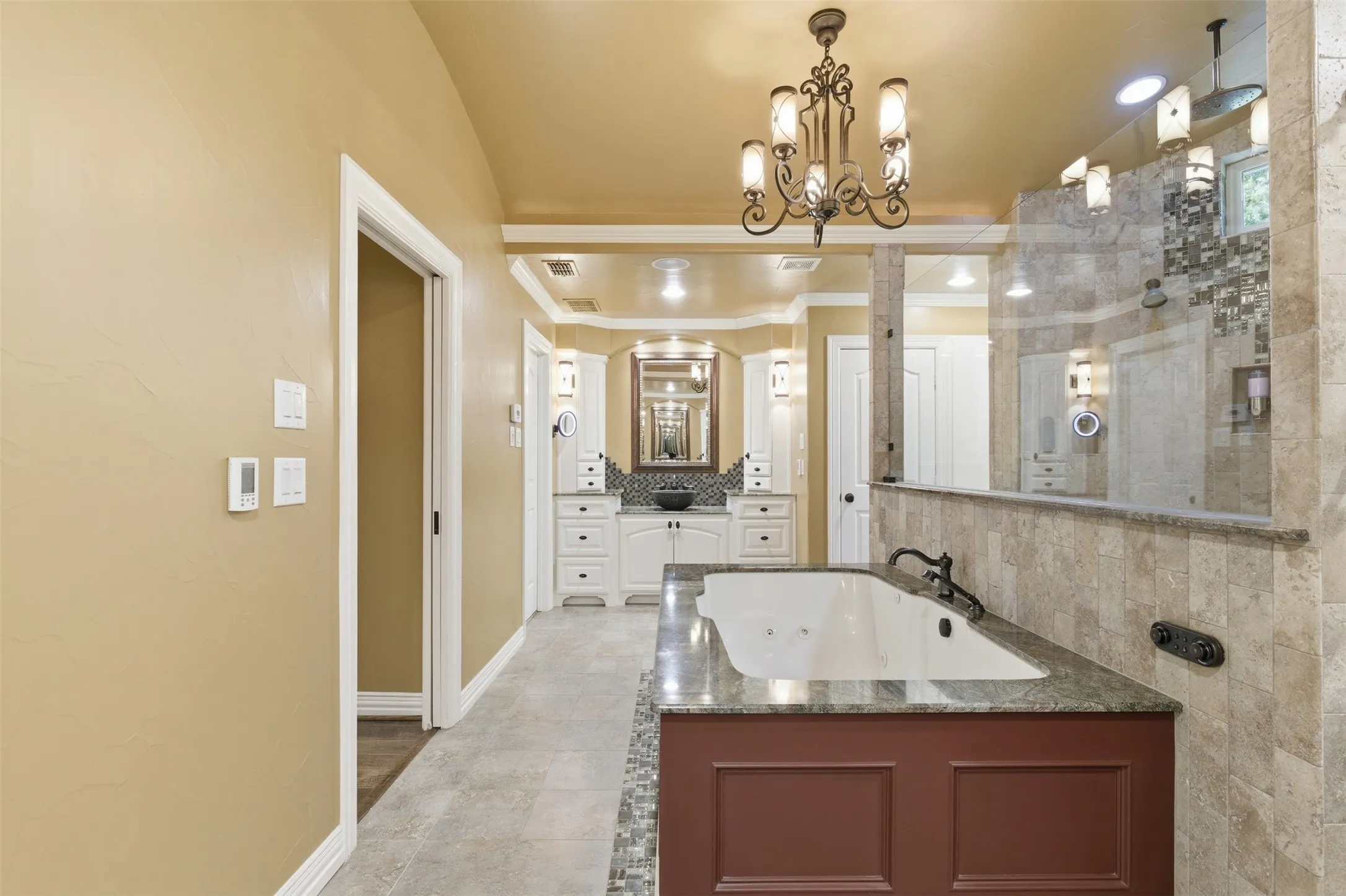 Single Family Residence For Sale in Collin County , 42 Santa Rosa Circle, Wylie, Texas 75098, 5 Bedroom, 5 Bathroom, 2 Garage spaces, 4,893 Sqft, built in 1980, mls#21215603, Real Estate Agent in Wylie, Homes For Sale in Collin county, Homes For Sale in Wylie, Realtor in Wylie Texas, Real Estate Brokerage Independent Realty Texas, Luminita Cordes Realtor