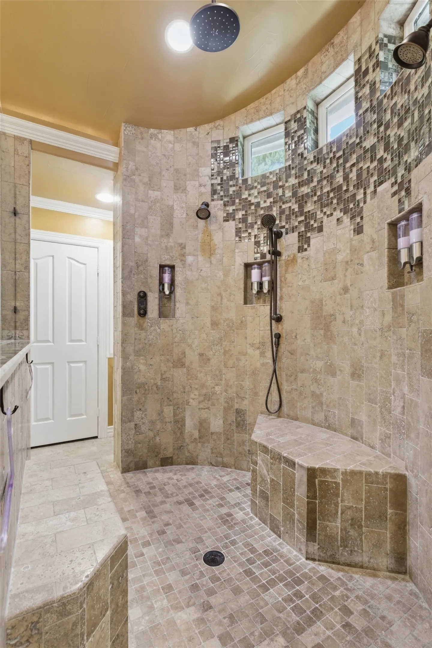 Single Family Residence For Sale in Collin County , 42 Santa Rosa Circle, Wylie, Texas 75098, 5 Bedroom, 5 Bathroom, 2 Garage spaces, 4,893 Sqft, built in 1980, mls#21215603, Real Estate Agent in Wylie, Homes For Sale in Collin county, Homes For Sale in Wylie, Realtor in Wylie Texas, Real Estate Brokerage Independent Realty Texas, Luminita Cordes Realtor