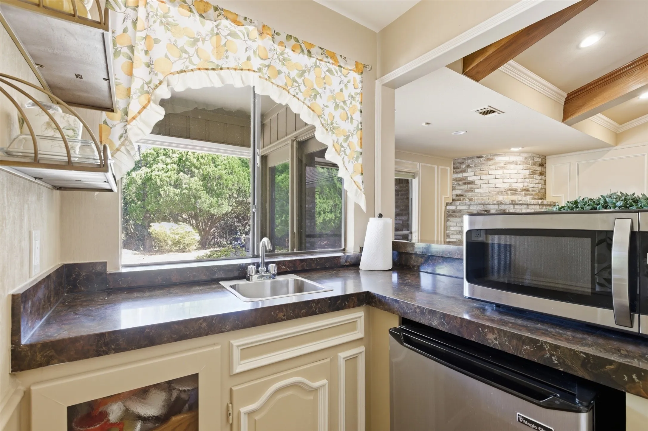 Single Family Residence For Sale in Collin County , 42 Santa Rosa Circle, Wylie, Texas 75098, 5 Bedroom, 5 Bathroom, 2 Garage spaces, 4,893 Sqft, built in 1980, mls#21215603, Real Estate Agent in Wylie, Homes For Sale in Collin county, Homes For Sale in Wylie, Realtor in Wylie Texas, Real Estate Brokerage Independent Realty Texas, Luminita Cordes Realtor