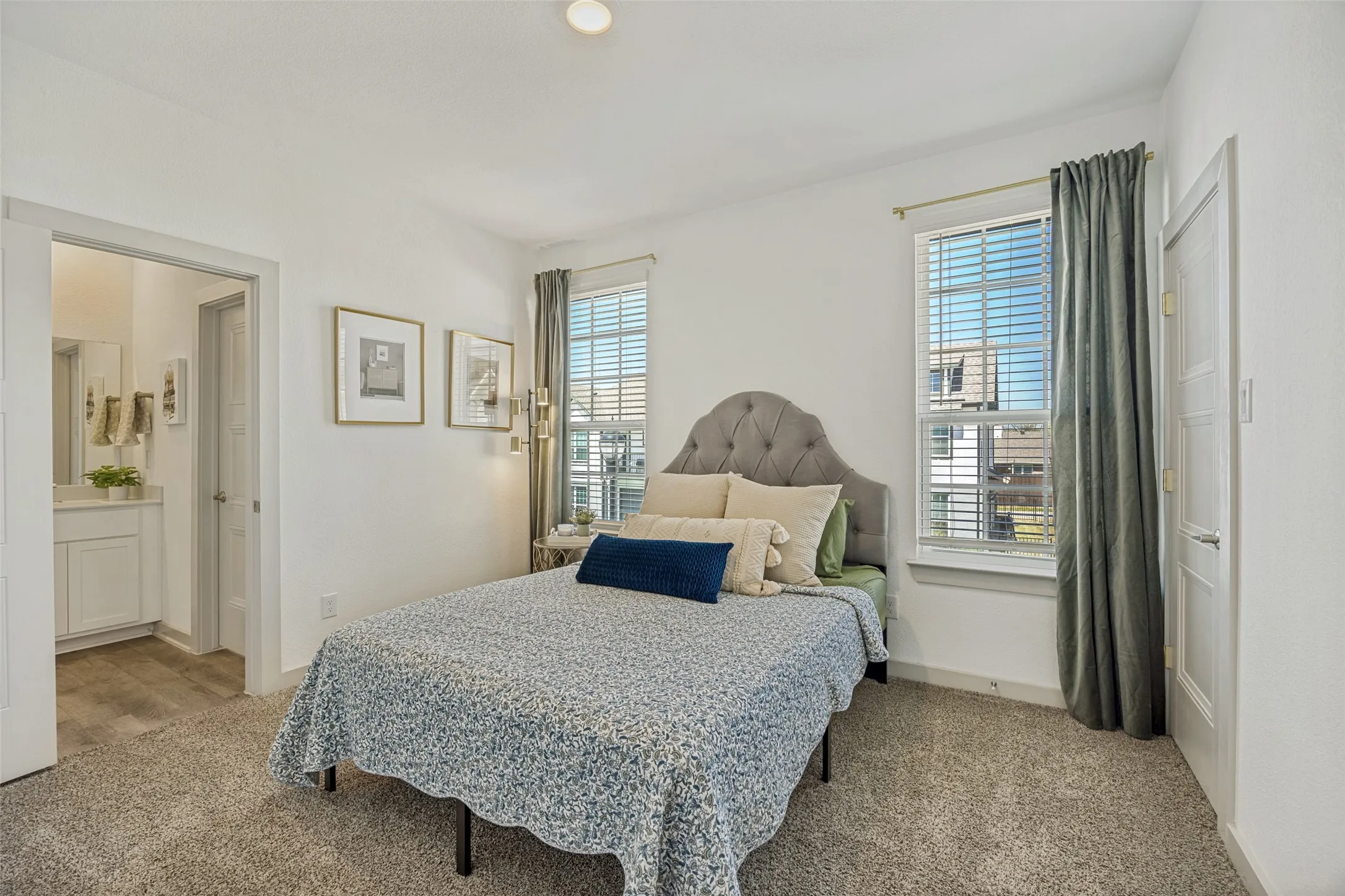 Townhouse For Sale in Collin County , 1650 Jessica Drive, Allen, Texas 75002, 3 Bedroom, 3 Bathroom, 2 Garage spaces, 2,008 Sqft, built in 2022, mls#21215325, Real Estate Agent in Allen, Homes For Sale in Collin county, Homes For Sale in Allen, Realtor in Allen Texas, Real Estate Brokerage Independent Realty Texas, Luminita Cordes Realtor
