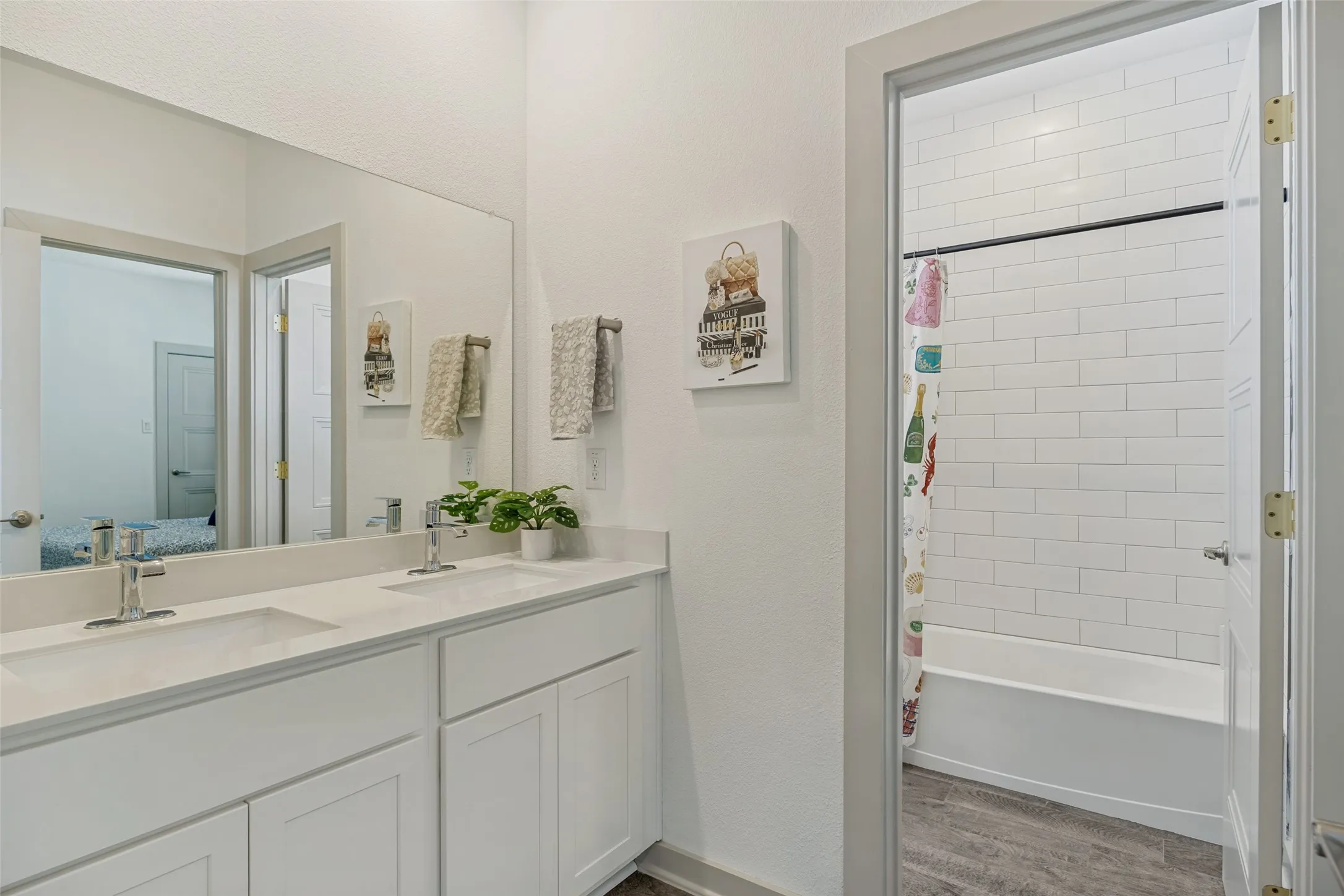 Townhouse For Sale in Collin County , 1650 Jessica Drive, Allen, Texas 75002, 3 Bedroom, 3 Bathroom, 2 Garage spaces, 2,008 Sqft, built in 2022, mls#21215325, Real Estate Agent in Allen, Homes For Sale in Collin county, Homes For Sale in Allen, Realtor in Allen Texas, Real Estate Brokerage Independent Realty Texas, Luminita Cordes Realtor