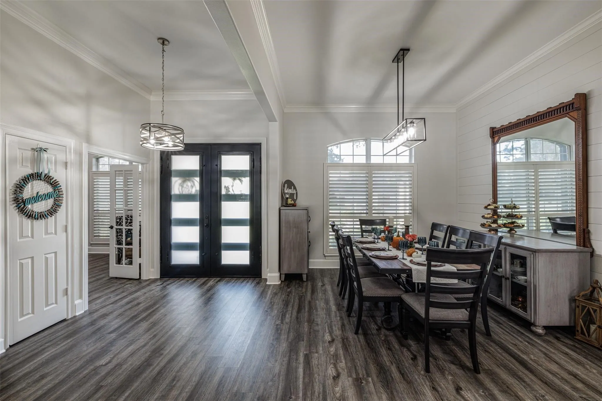 Single Family Residence For Sale in Smith County , 106 Graham Lane, Bullard, Texas 75757, 3 Bedroom, 3 Bathroom, 3 Garage spaces, 2,505 Sqft, built in 2000, mls#21215722, Real Estate Agent in Bullard, Homes For Sale in Smith county, Homes For Sale in Bullard, Realtor in Bullard Texas, Real Estate Brokerage Independent Realty Texas, Luminita Cordes Realtor