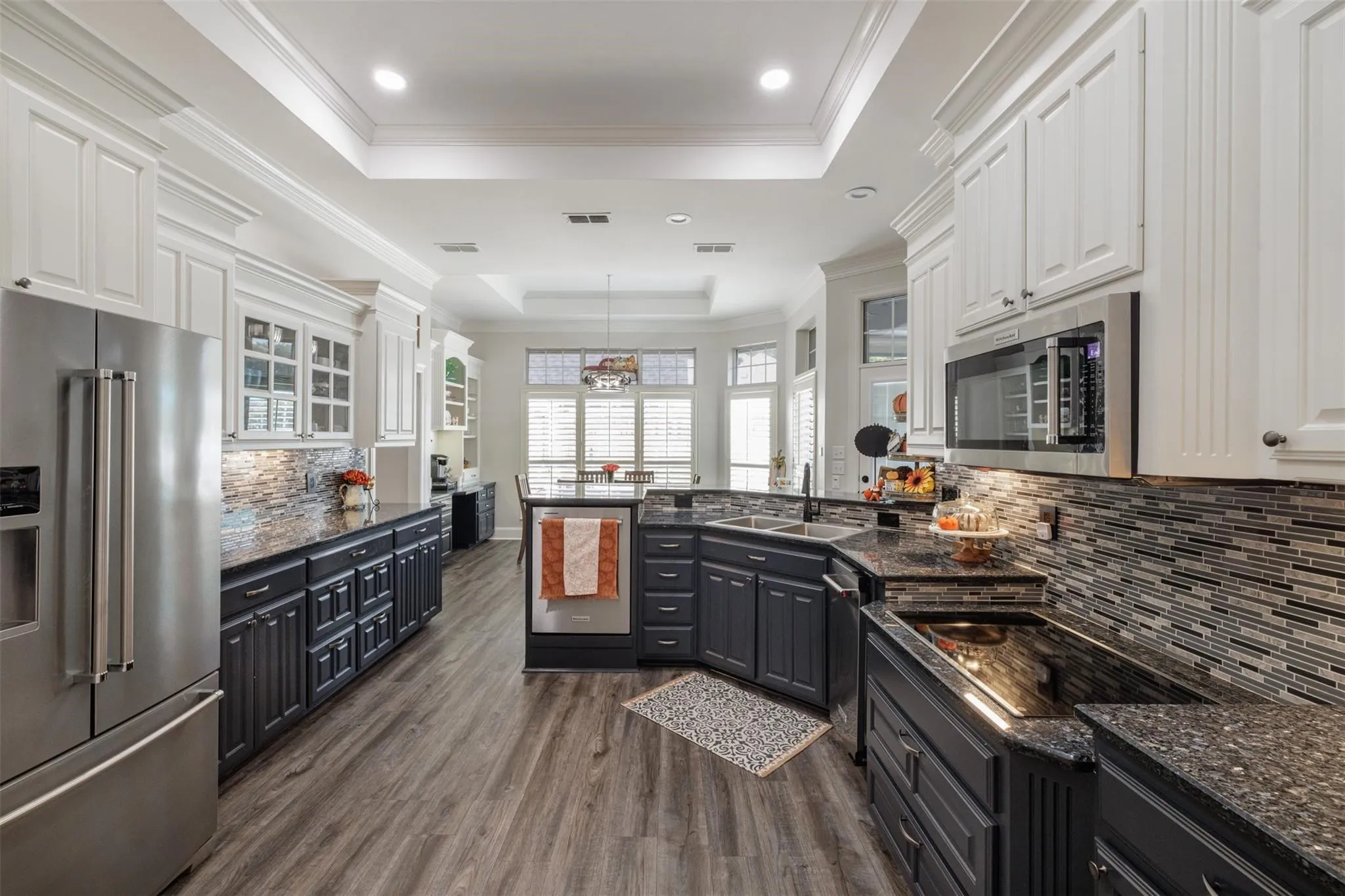Single Family Residence For Sale in Smith County , 106 Graham Lane, Bullard, Texas 75757, 3 Bedroom, 3 Bathroom, 3 Garage spaces, 2,505 Sqft, built in 2000, mls#21215722, Real Estate Agent in Bullard, Homes For Sale in Smith county, Homes For Sale in Bullard, Realtor in Bullard Texas, Real Estate Brokerage Independent Realty Texas, Luminita Cordes Realtor