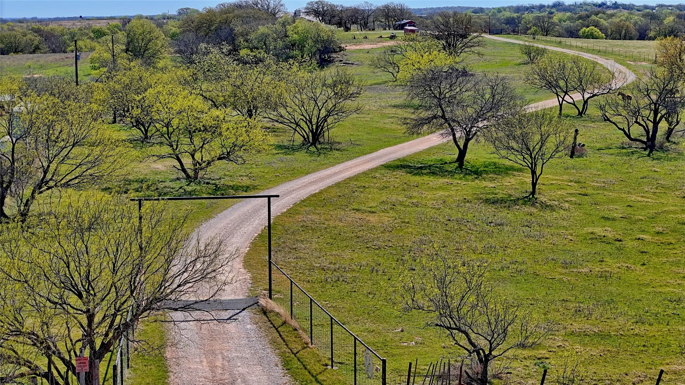 Farm For Sale in Montague County , 4179 Rock Springs School Road, Nocona, Texas 76255, 4 Bedrooms, 2 Bathrooms, 3 Garage spaces, 2,938 Sqft, built in 1985, Price $825,000, mls#21211969, Real Estate Agent in Nocona, Homes For Sale in Montague county, Homes For Sale in Nocona, Realtor in Nocona Texas, Real Estate Brokerage Independent Realty Texas, Luminita Cordes Realtor
