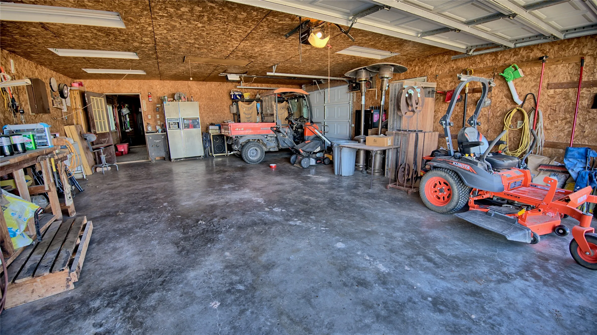 Farm For Sale in Montague County , 4179 Rock Springs School Road, Nocona, Texas 76255, 4 Bedrooms, 2 Bathrooms, 3 Garage spaces, 2,938 Sqft, built in 1985, Price $825,000, mls#21211969, Real Estate Agent in Nocona, Homes For Sale in Montague county, Homes For Sale in Nocona, Realtor in Nocona Texas, Real Estate Brokerage Independent Realty Texas, Luminita Cordes Realtor