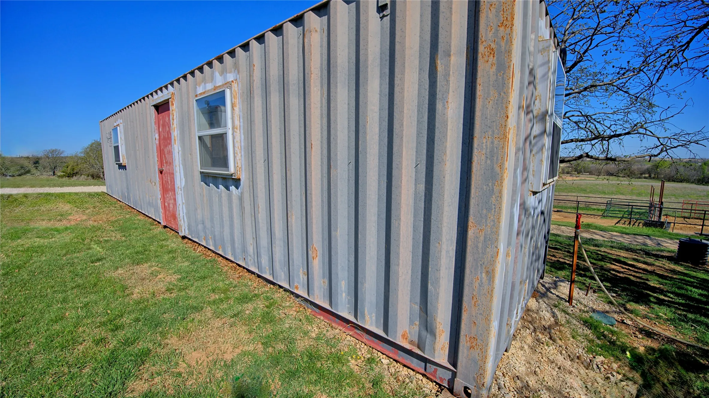 Farm For Sale in Montague County , 4179 Rock Springs School Road, Nocona, Texas 76255, 4 Bedrooms, 2 Bathrooms, 3 Garage spaces, 2,938 Sqft, built in 1985, Price $825,000, mls#21211969, Real Estate Agent in Nocona, Homes For Sale in Montague county, Homes For Sale in Nocona, Realtor in Nocona Texas, Real Estate Brokerage Independent Realty Texas, Luminita Cordes Realtor
