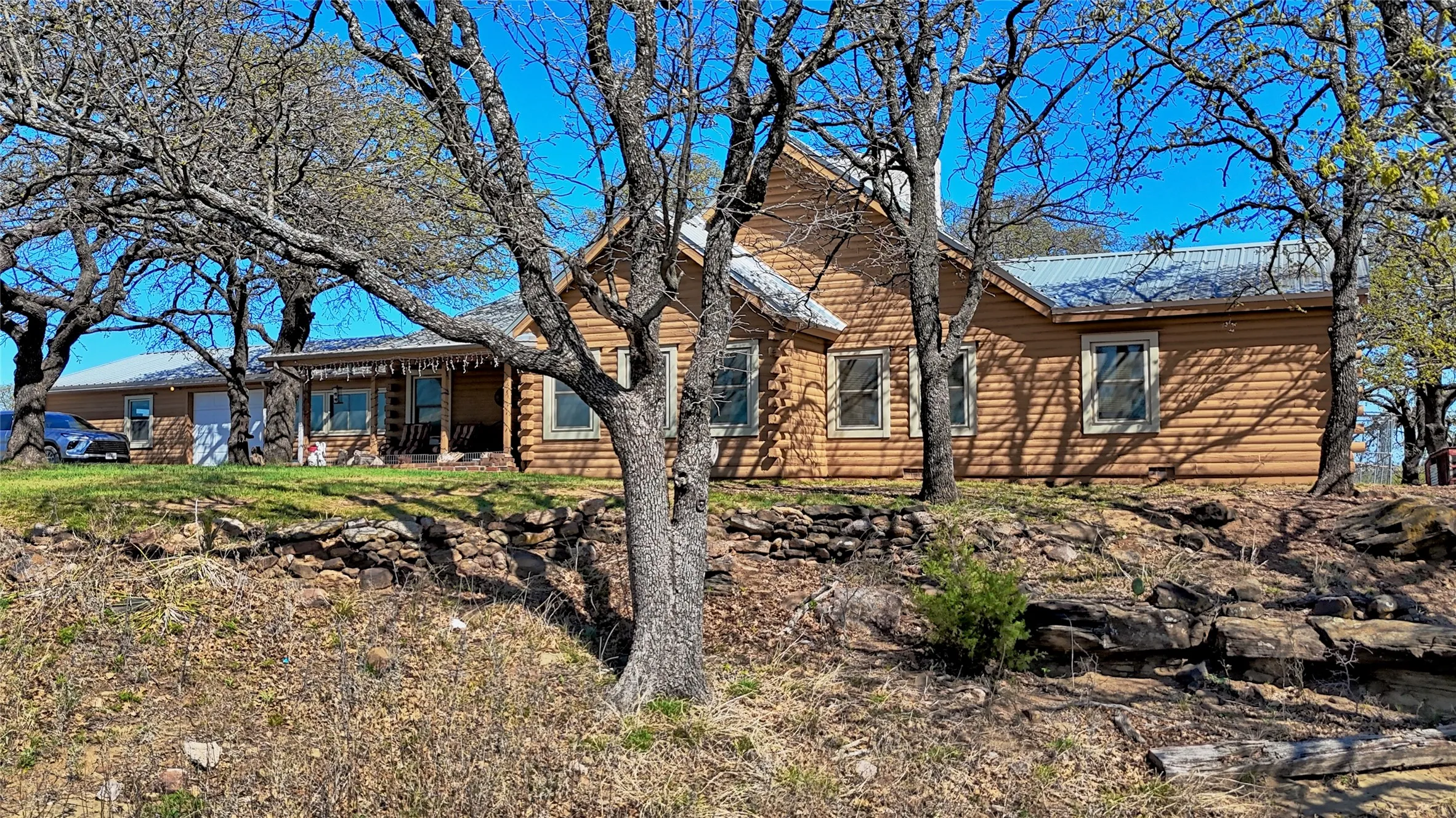 Farm For Sale in Montague County , 4179 Rock Springs School Road, Nocona, Texas 76255, 4 Bedrooms, 2 Bathrooms, 3 Garage spaces, 2,938 Sqft, built in 1985, Price $825,000, mls#21211969, Real Estate Agent in Nocona, Homes For Sale in Montague county, Homes For Sale in Nocona, Realtor in Nocona Texas, Real Estate Brokerage Independent Realty Texas, Luminita Cordes Realtor
