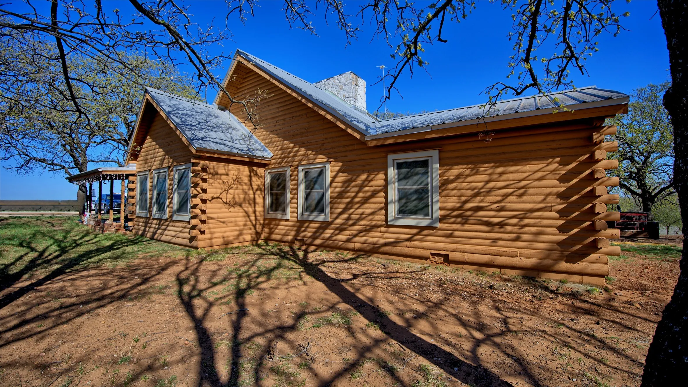 Farm For Sale in Montague County , 4179 Rock Springs School Road, Nocona, Texas 76255, 4 Bedrooms, 2 Bathrooms, 3 Garage spaces, 2,938 Sqft, built in 1985, Price $825,000, mls#21211969, Real Estate Agent in Nocona, Homes For Sale in Montague county, Homes For Sale in Nocona, Realtor in Nocona Texas, Real Estate Brokerage Independent Realty Texas, Luminita Cordes Realtor