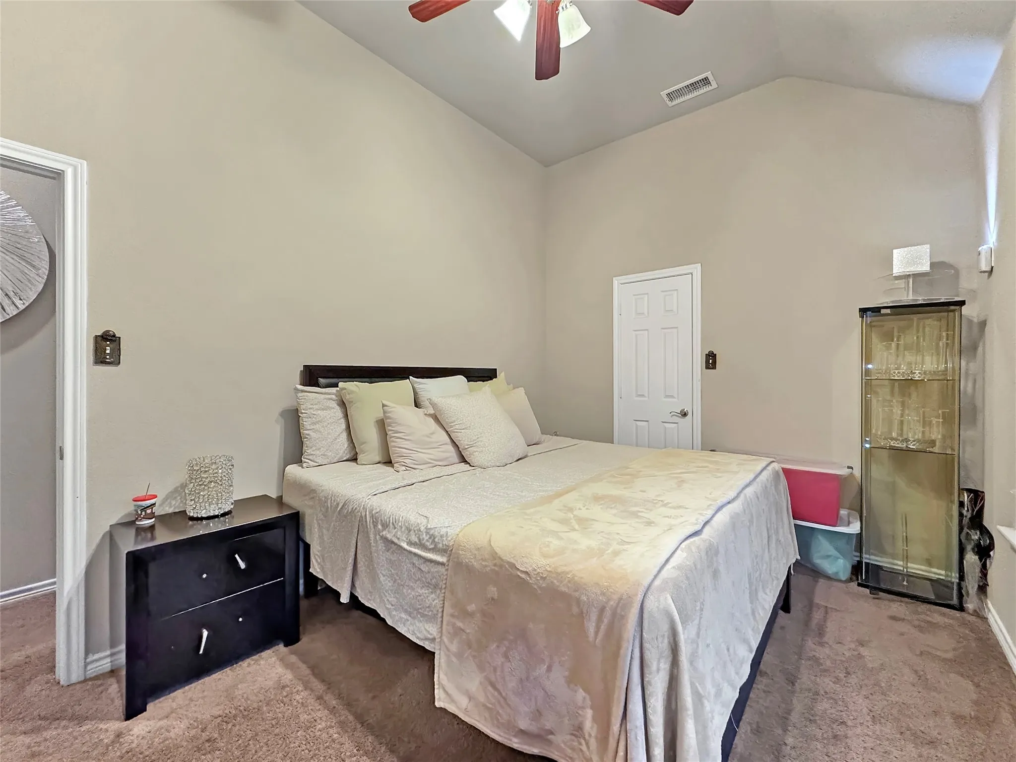 Single Family Residence For Sale in Dallas County , 904 Regal Bluff Lane, De Soto, Texas 75115, 4 Bedroom, 3 Bathroom, 2 Garage spaces, 2,852 Sqft, built in 2014, New Construction - Complete, mls#21200073, Real Estate Agent in De Soto, Homes For Sale in Dallas county, Homes For Sale in De Soto, Realtor in De Soto Texas, Real Estate Brokerage Independent Realty Texas, Luminita Cordes Realtor