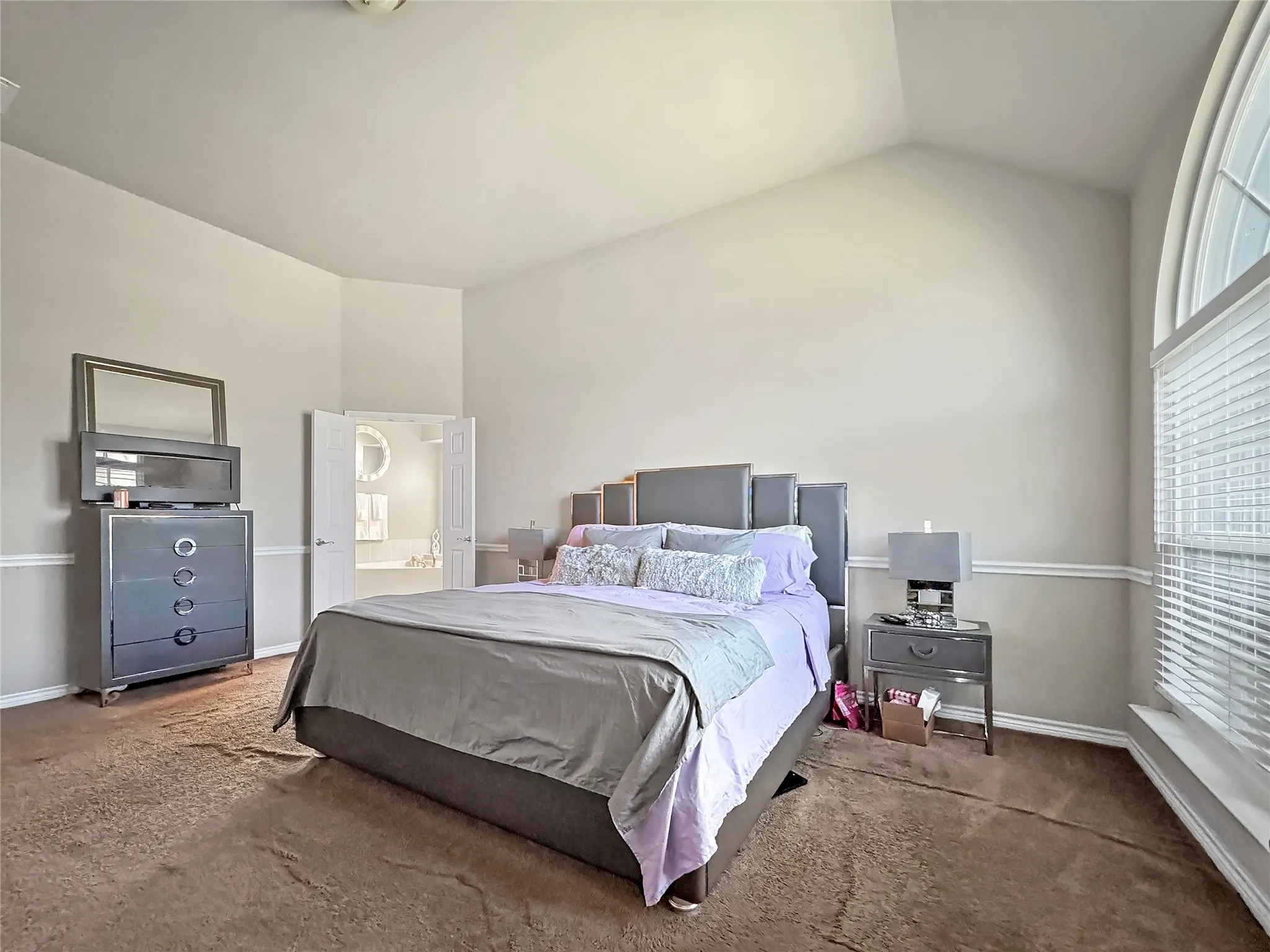 Single Family Residence For Sale in Dallas County , 904 Regal Bluff Lane, De Soto, Texas 75115, 4 Bedroom, 3 Bathroom, 2 Garage spaces, 2,852 Sqft, built in 2014, New Construction - Complete, mls#21200073, Real Estate Agent in De Soto, Homes For Sale in Dallas county, Homes For Sale in De Soto, Realtor in De Soto Texas, Real Estate Brokerage Independent Realty Texas, Luminita Cordes Realtor