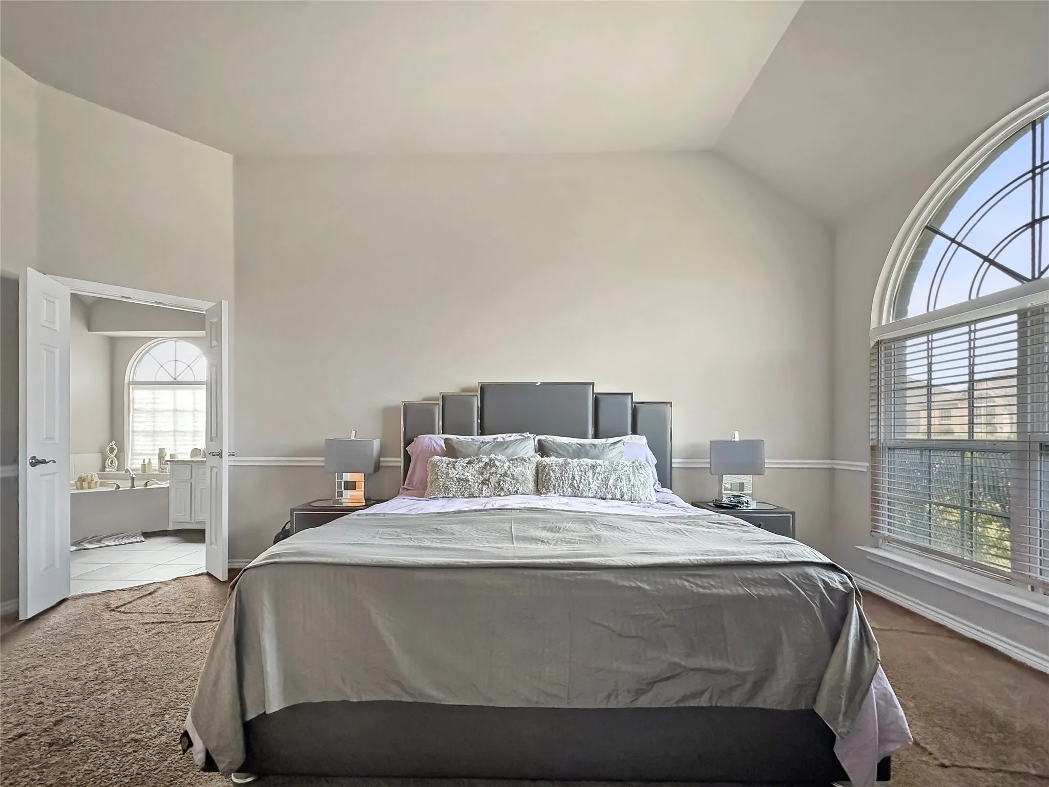 Single Family Residence For Sale in Dallas County , 904 Regal Bluff Lane, De Soto, Texas 75115, 4 Bedroom, 3 Bathroom, 2 Garage spaces, 2,852 Sqft, built in 2014, New Construction - Complete, mls#21200073, Real Estate Agent in De Soto, Homes For Sale in Dallas county, Homes For Sale in De Soto, Realtor in De Soto Texas, Real Estate Brokerage Independent Realty Texas, Luminita Cordes Realtor