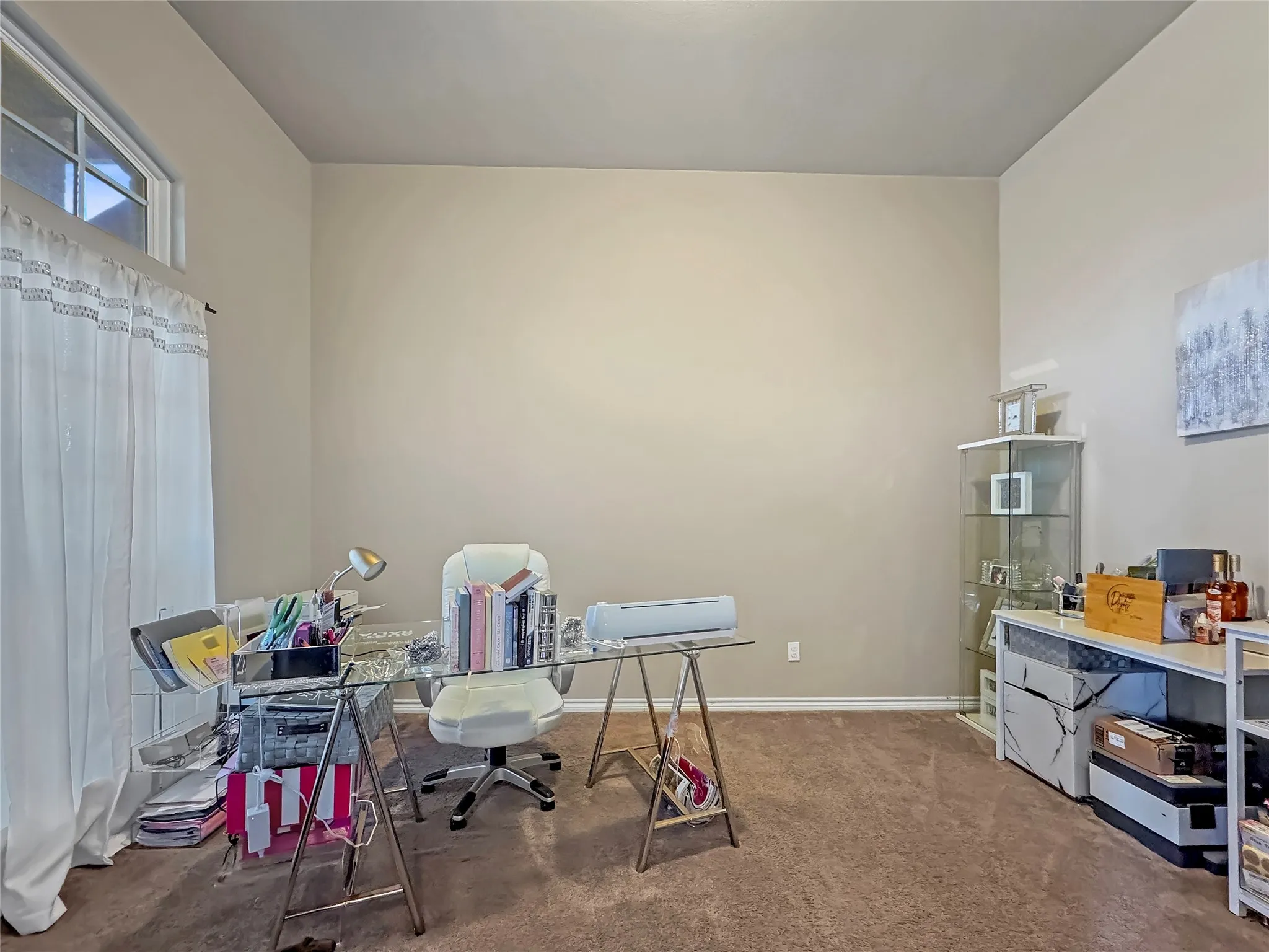 Single Family Residence For Sale in Dallas County , 904 Regal Bluff Lane, De Soto, Texas 75115, 4 Bedroom, 3 Bathroom, 2 Garage spaces, 2,852 Sqft, built in 2014, New Construction - Complete, mls#21200073, Real Estate Agent in De Soto, Homes For Sale in Dallas county, Homes For Sale in De Soto, Realtor in De Soto Texas, Real Estate Brokerage Independent Realty Texas, Luminita Cordes Realtor