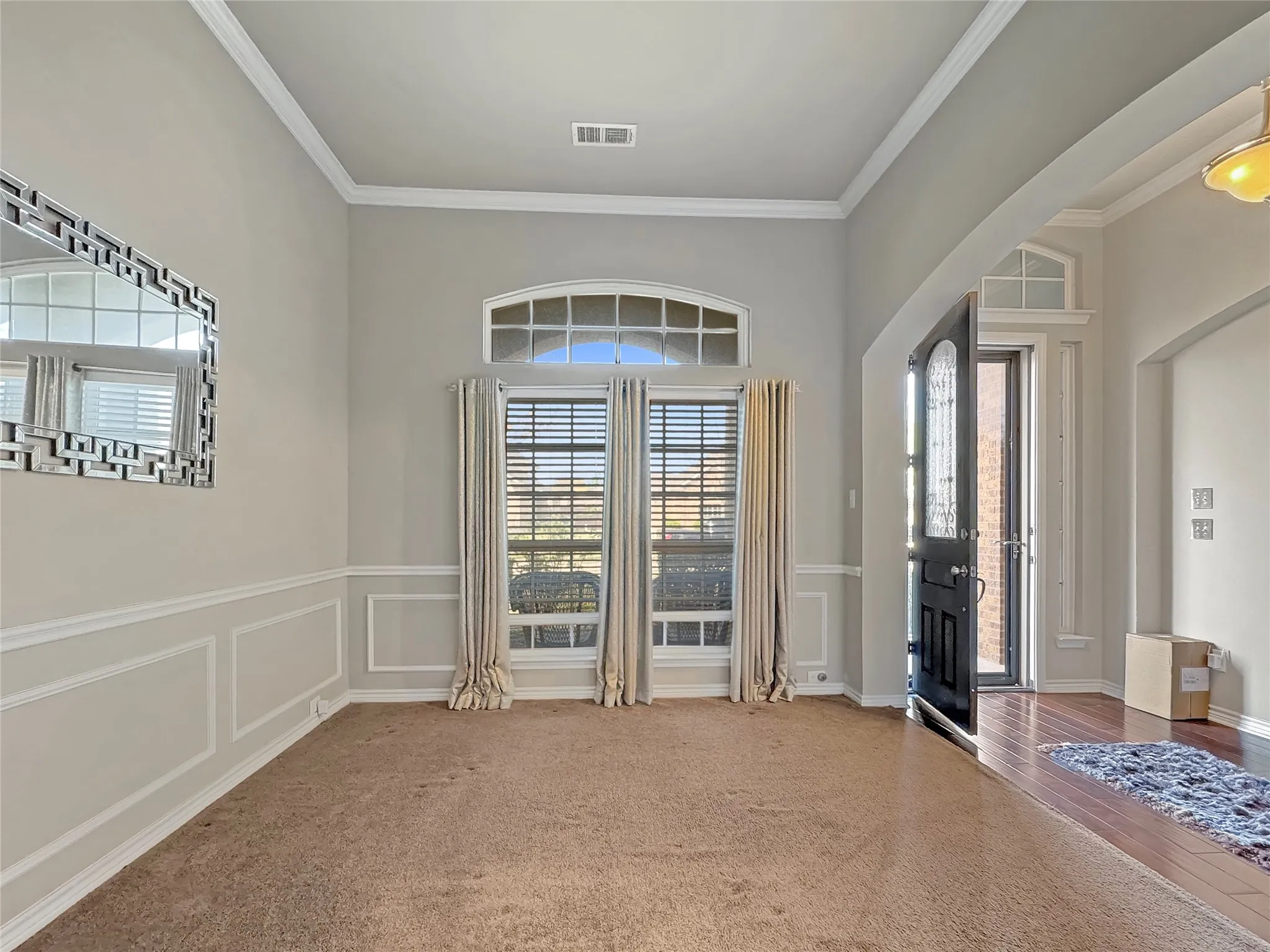 Single Family Residence For Sale in Dallas County , 904 Regal Bluff Lane, De Soto, Texas 75115, 4 Bedroom, 3 Bathroom, 2 Garage spaces, 2,852 Sqft, built in 2014, New Construction - Complete, mls#21200073, Real Estate Agent in De Soto, Homes For Sale in Dallas county, Homes For Sale in De Soto, Realtor in De Soto Texas, Real Estate Brokerage Independent Realty Texas, Luminita Cordes Realtor