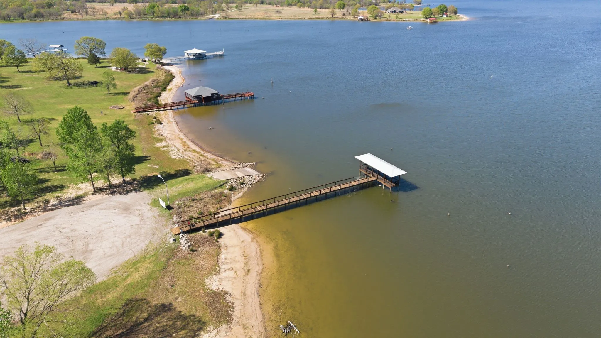 Single Family Residence For Sale in Rains County , 619 County Road 3350, Emory, Texas 75440, 3 Bedroom, 2 Bathroom, Garage spaces, 1,356 Sqft, built in 1995, mls#21215778, Real Estate Agent in Emory, Homes For Sale in Rains county, Homes For Sale in Emory, Realtor in Emory Texas, Real Estate Brokerage Independent Realty Texas, Luminita Cordes Realtor