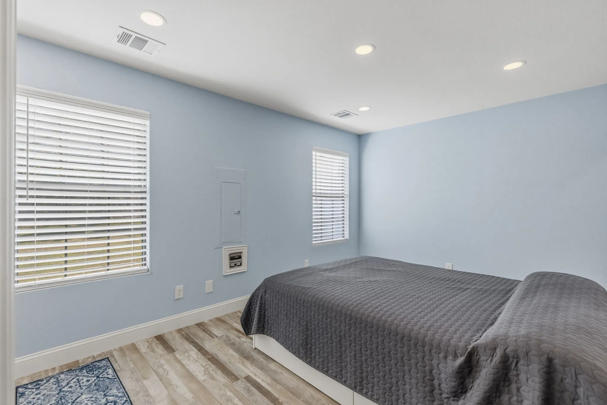 Single Family Residence For Sale in Rains County , 619 County Road 3350, Emory, Texas 75440, 3 Bedroom, 2 Bathroom, Garage spaces, 1,356 Sqft, built in 1995, mls#21215778, Real Estate Agent in Emory, Homes For Sale in Rains county, Homes For Sale in Emory, Realtor in Emory Texas, Real Estate Brokerage Independent Realty Texas, Luminita Cordes Realtor