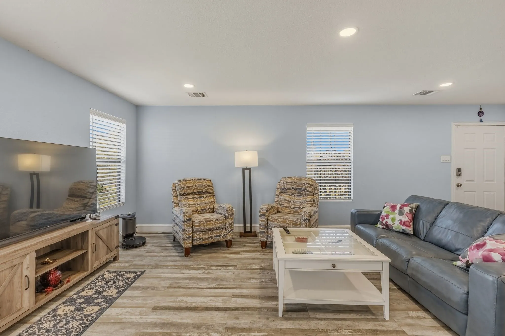 Single Family Residence For Sale in Rains County , 619 County Road 3350, Emory, Texas 75440, 3 Bedroom, 2 Bathroom, Garage spaces, 1,356 Sqft, built in 1995, mls#21215778, Real Estate Agent in Emory, Homes For Sale in Rains county, Homes For Sale in Emory, Realtor in Emory Texas, Real Estate Brokerage Independent Realty Texas, Luminita Cordes Realtor