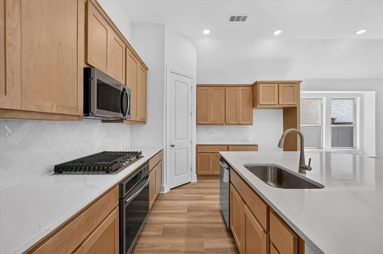 Single Family Residence For Sale in Kaufman County , 3373 Big Buffalo Street, Forney, Texas 75126, 4 Bedroom, 3 Bathroom, 2 Garage spaces, 1,953 Sqft, built in 2026, New Construction - Incomplete, mls#21215231, Real Estate Agent in Forney, Homes For Sale in Kaufman county, Homes For Sale in Forney, Realtor in Forney Texas, Real Estate Brokerage Independent Realty Texas, Luminita Cordes Realtor