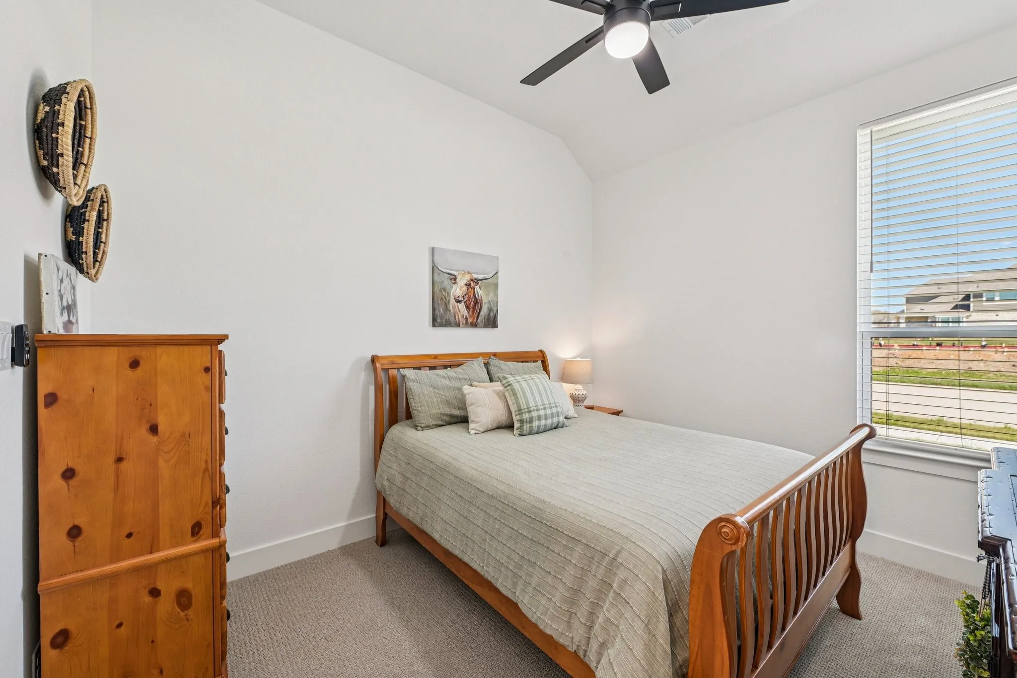 Single Family Residence For Sale in Ellis County , 2264 Emerald Drive, Waxahachie, Texas 75167, 4 Bedroom, 5 Bathroom, 2 Garage spaces, 2,848 Sqft, built in 2025, Preowned, mls#21210729, Real Estate Agent in Waxahachie, Homes For Sale in Ellis county, Homes For Sale in Waxahachie, Realtor in Waxahachie Texas, Real Estate Brokerage Independent Realty Texas, Luminita Cordes Realtor