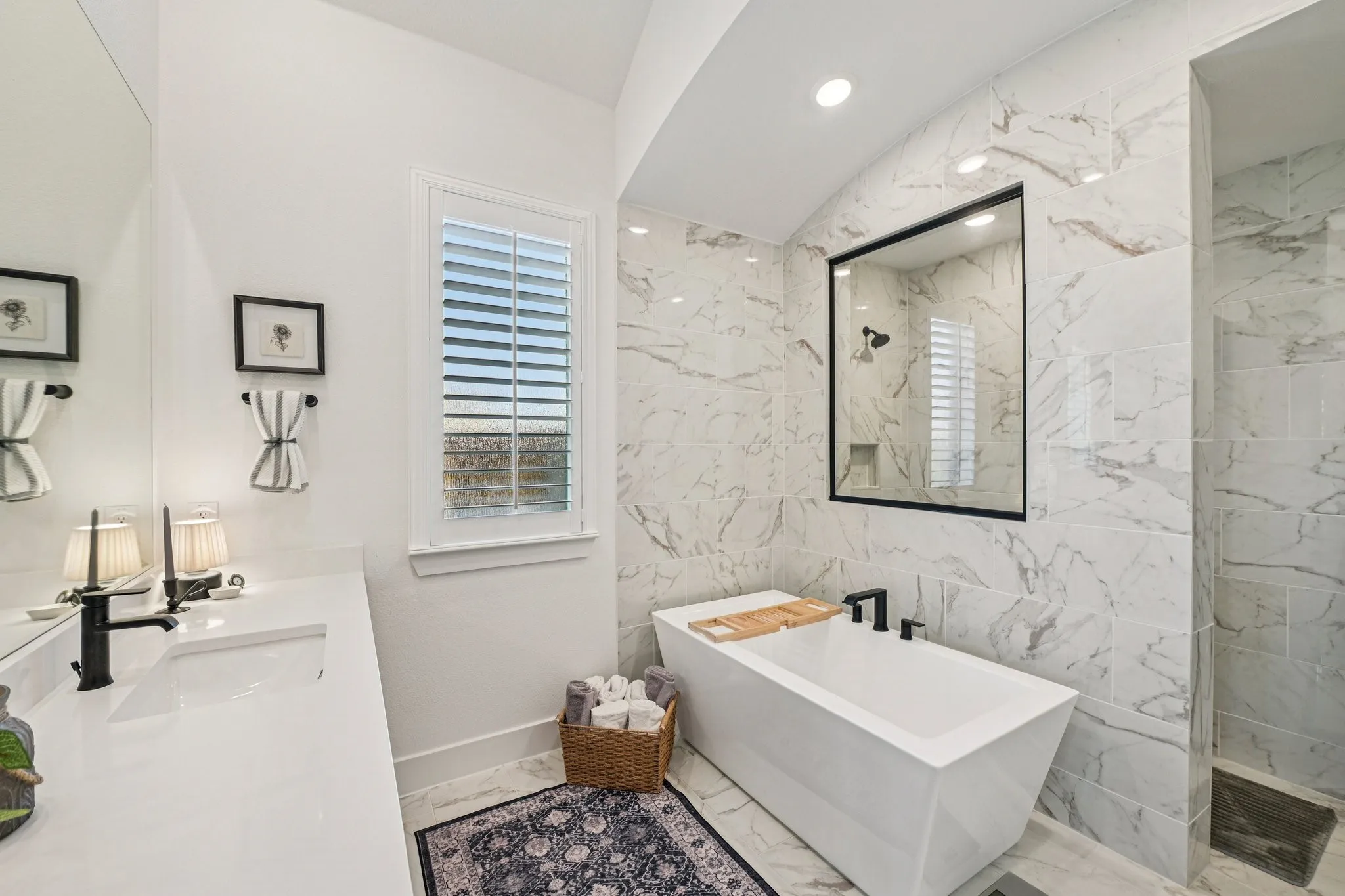Single Family Residence For Sale in Ellis County , 2264 Emerald Drive, Waxahachie, Texas 75167, 4 Bedroom, 5 Bathroom, 2 Garage spaces, 2,848 Sqft, built in 2025, Preowned, mls#21210729, Real Estate Agent in Waxahachie, Homes For Sale in Ellis county, Homes For Sale in Waxahachie, Realtor in Waxahachie Texas, Real Estate Brokerage Independent Realty Texas, Luminita Cordes Realtor