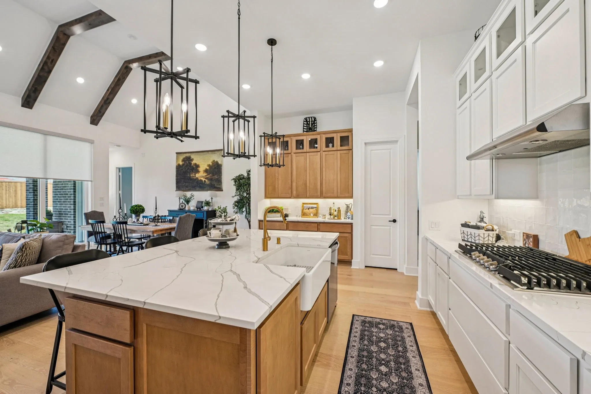 Single Family Residence For Sale in Ellis County , 2264 Emerald Drive, Waxahachie, Texas 75167, 4 Bedroom, 5 Bathroom, 2 Garage spaces, 2,848 Sqft, built in 2025, Preowned, mls#21210729, Real Estate Agent in Waxahachie, Homes For Sale in Ellis county, Homes For Sale in Waxahachie, Realtor in Waxahachie Texas, Real Estate Brokerage Independent Realty Texas, Luminita Cordes Realtor