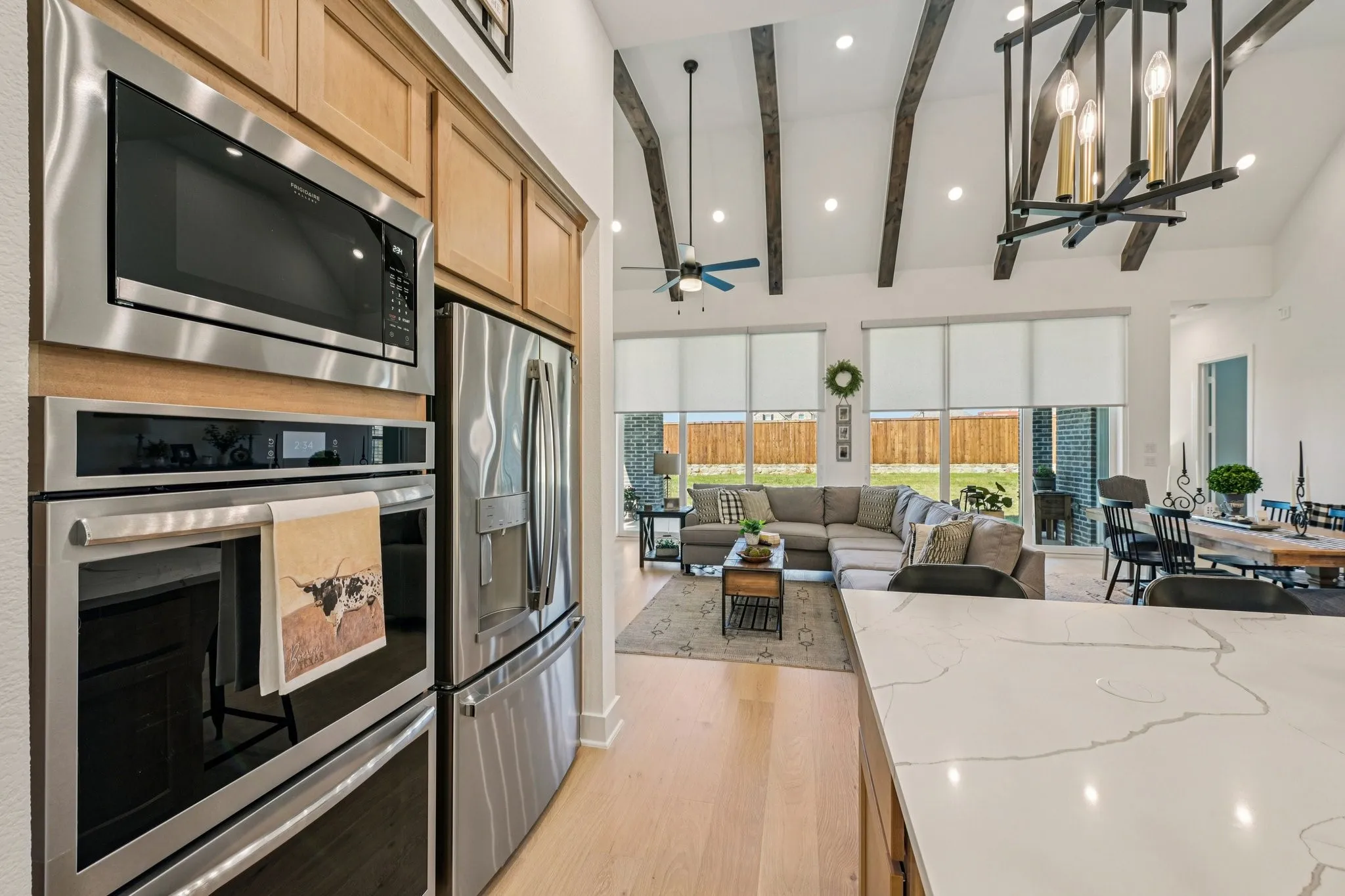 Single Family Residence For Sale in Ellis County , 2264 Emerald Drive, Waxahachie, Texas 75167, 4 Bedroom, 5 Bathroom, 2 Garage spaces, 2,848 Sqft, built in 2025, Preowned, mls#21210729, Real Estate Agent in Waxahachie, Homes For Sale in Ellis county, Homes For Sale in Waxahachie, Realtor in Waxahachie Texas, Real Estate Brokerage Independent Realty Texas, Luminita Cordes Realtor
