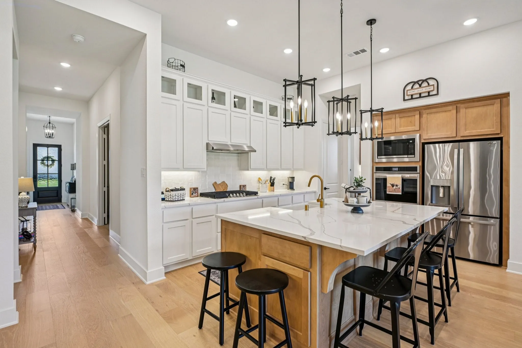 Single Family Residence For Sale in Ellis County , 2264 Emerald Drive, Waxahachie, Texas 75167, 4 Bedroom, 5 Bathroom, 2 Garage spaces, 2,848 Sqft, built in 2025, Preowned, mls#21210729, Real Estate Agent in Waxahachie, Homes For Sale in Ellis county, Homes For Sale in Waxahachie, Realtor in Waxahachie Texas, Real Estate Brokerage Independent Realty Texas, Luminita Cordes Realtor