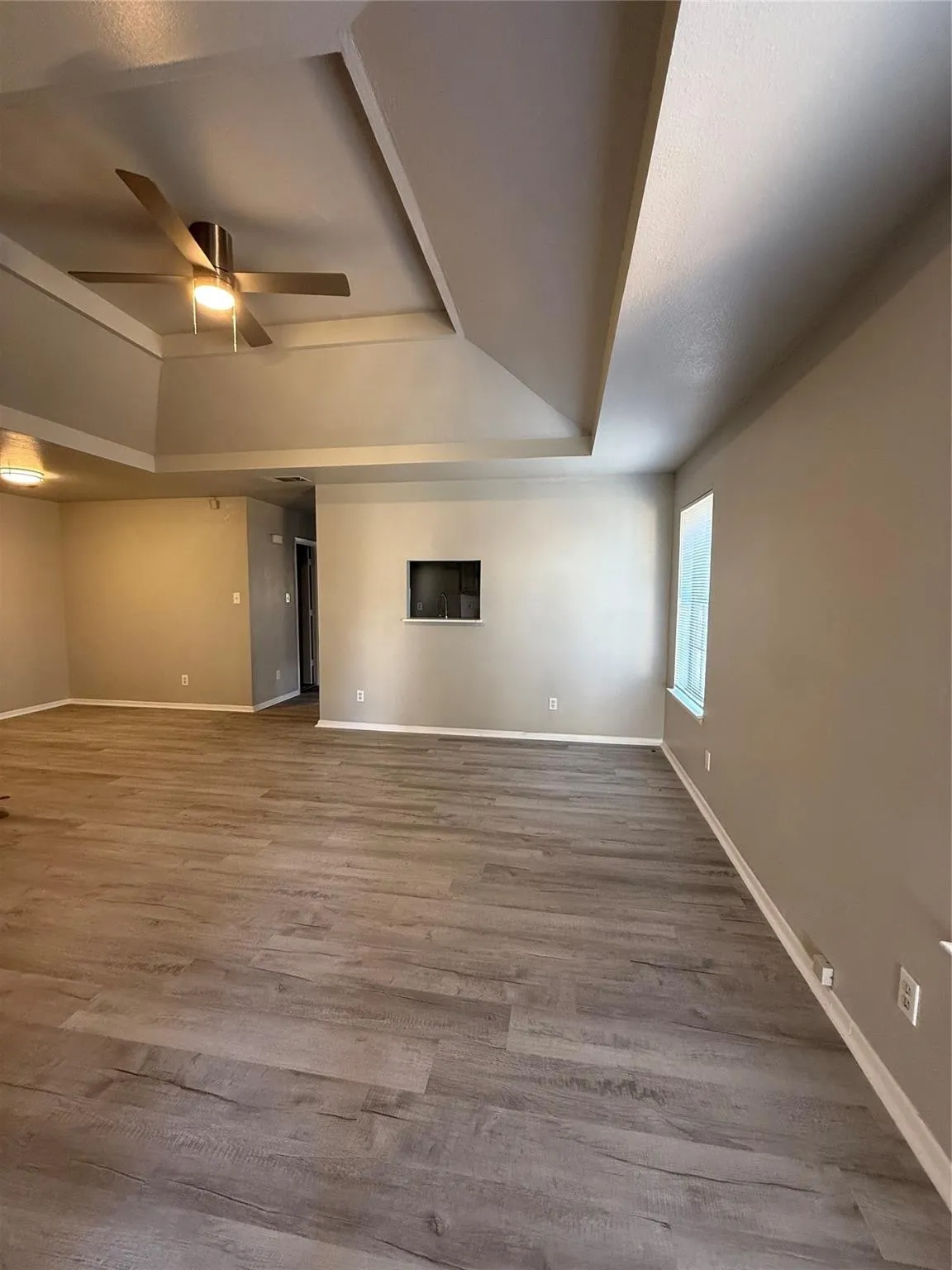 Duplex For Sale in Dallas County , 1433 N Bluegrove Road, Lancaster, Texas 75134, 6 Bedroom, 4 Bathroom, Garage spaces, 0 Sqft, built in 1986, Preowned, mls#21212561, Real Estate Agent in Lancaster, Homes For Sale in Dallas county, Homes For Sale in Lancaster, Realtor in Lancaster Texas, Real Estate Brokerage Independent Realty Texas, Luminita Cordes Realtor