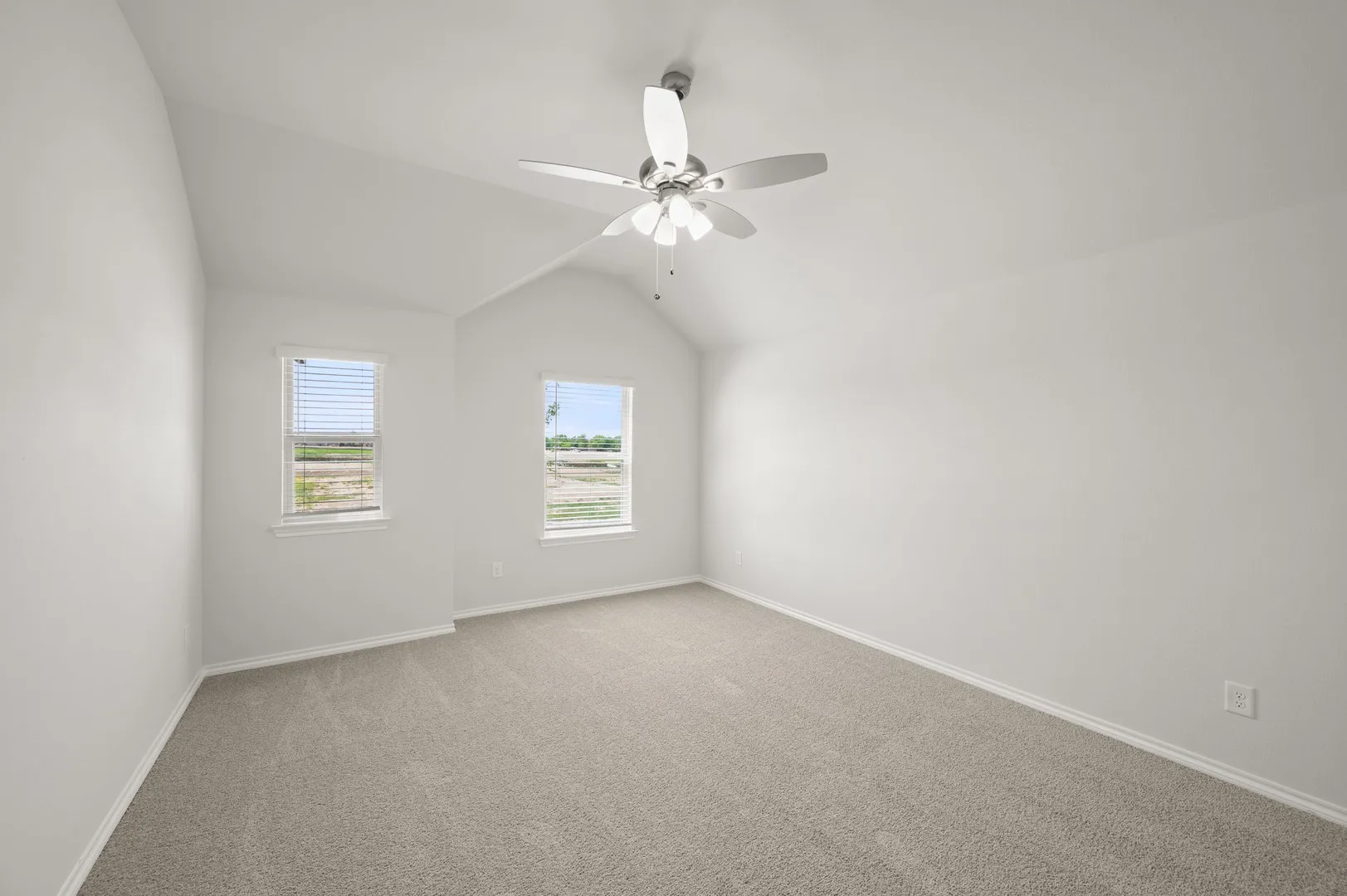 2833 Hay- Primary Suite-1