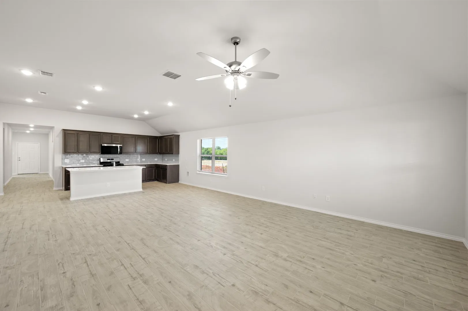 2833 Hay- Living Room-2