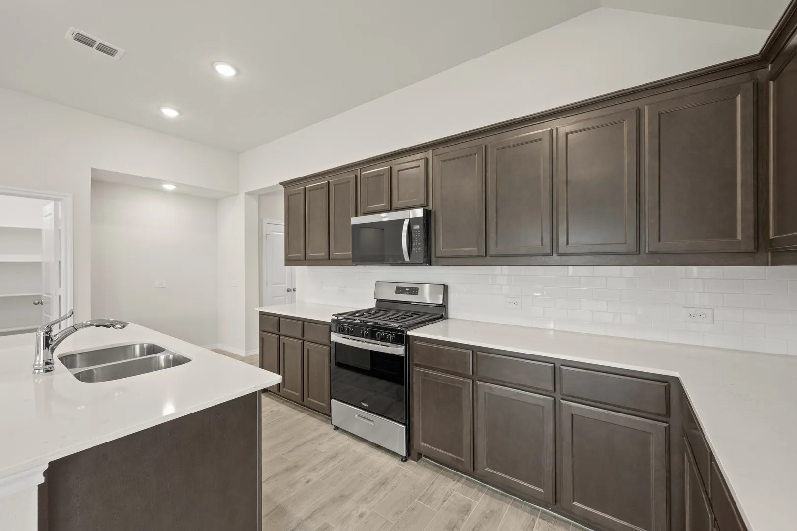 328 Dairy- Kitchen-3