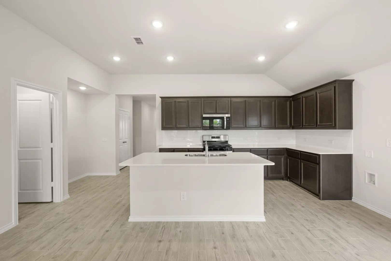328 Dairy- Kitchen-1