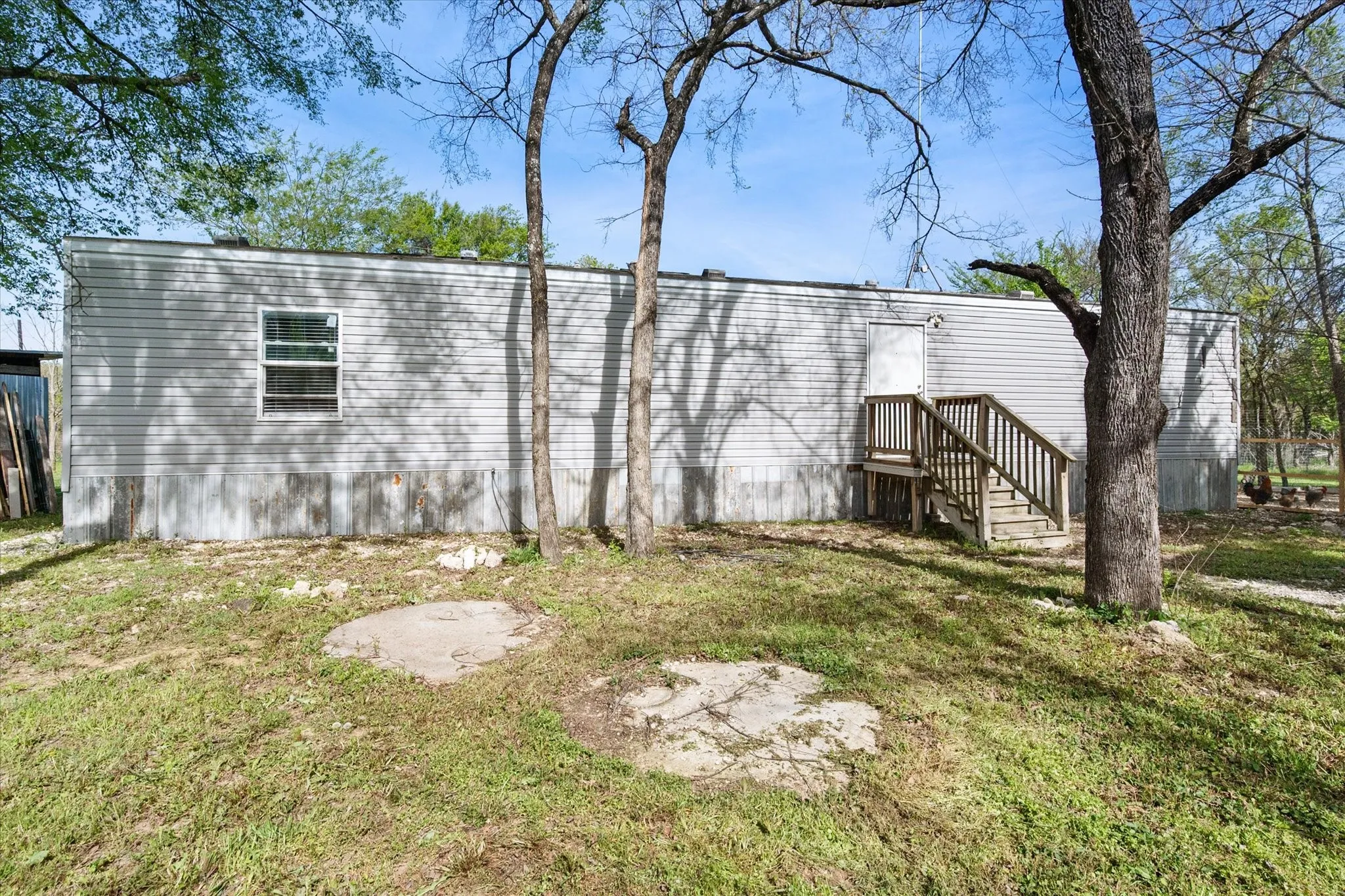 Mobile Home For Sale in Freestone County , 199 Fcr 1051, Streetman, Texas 75859, 2 Bedroom, 2 Bathroom, Garage spaces, 896 Sqft, built in 2016, Preowned, Price $174,900, mls#21213588, Real Estate Agent in Streetman, Homes For Sale in Freestone county, Homes For Sale in Streetman, Realtor in Streetman Texas, Real Estate Brokerage Independent Realty Texas, Luminita Cordes Realtor