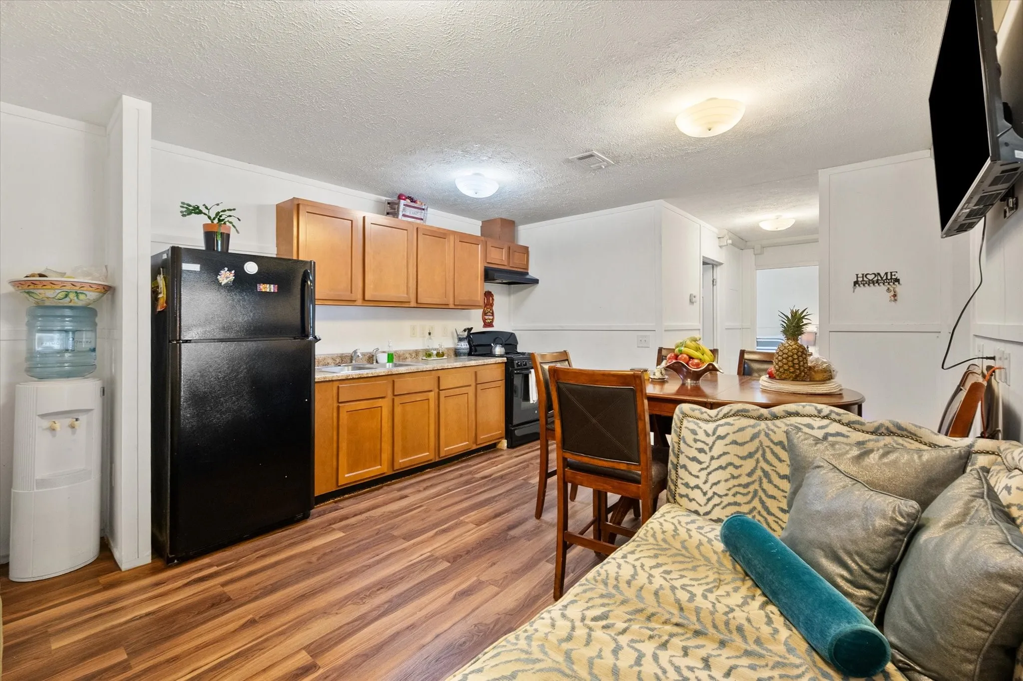 Mobile Home For Sale in Freestone County , 199 Fcr 1051, Streetman, Texas 75859, 2 Bedroom, 2 Bathroom, Garage spaces, 896 Sqft, built in 2016, Preowned, Price $174,900, mls#21213588, Real Estate Agent in Streetman, Homes For Sale in Freestone county, Homes For Sale in Streetman, Realtor in Streetman Texas, Real Estate Brokerage Independent Realty Texas, Luminita Cordes Realtor