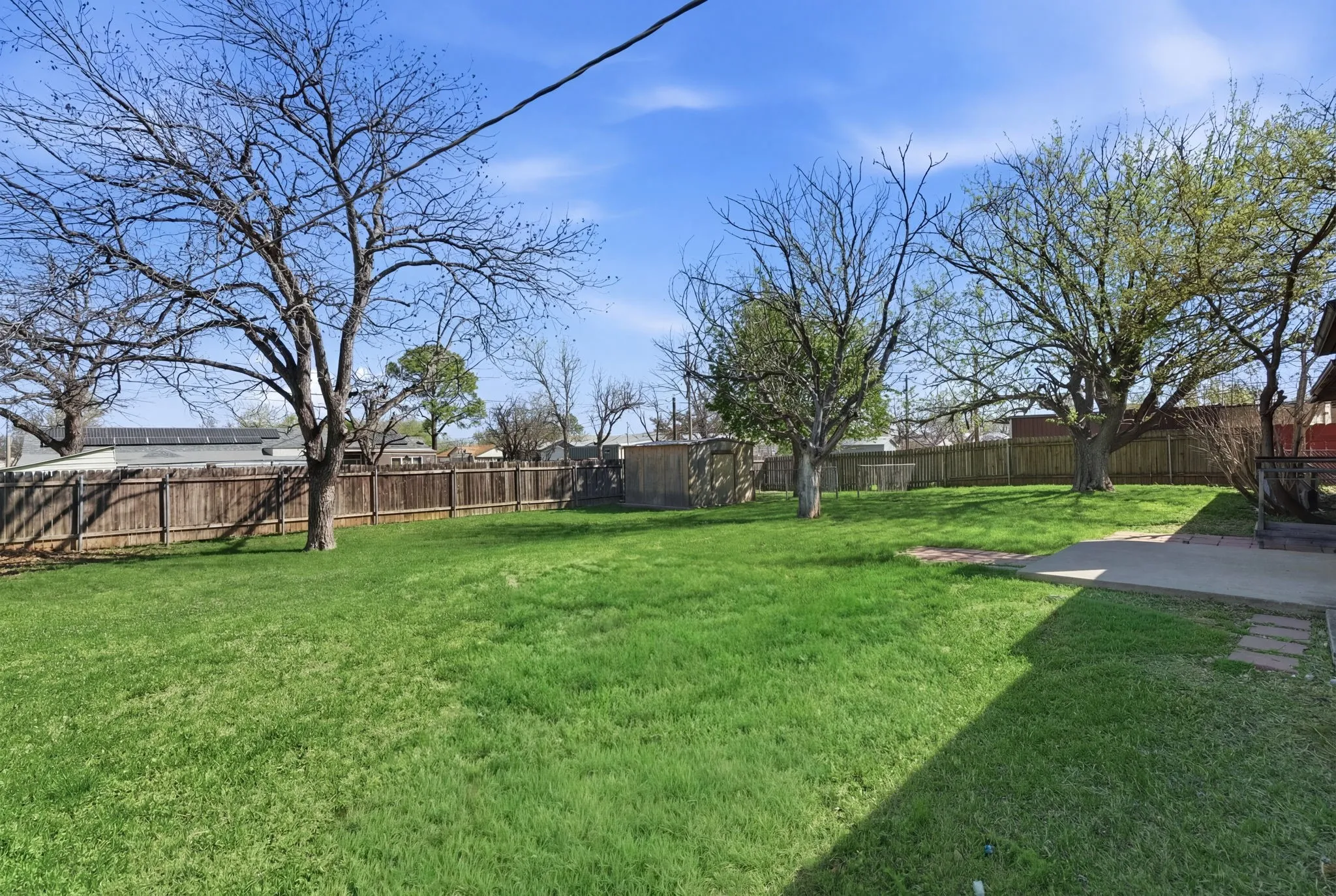 Single Family Residence For Sale in Eastland County , 1408 Primrose Lane, Cisco, Texas 76437, 3 Bedroom, 2 Bathroom, 2 Garage spaces, 1,506 Sqft, built in 1975, Preowned, mls#21215290, Real Estate Agent in Cisco, Homes For Sale in Eastland county, Homes For Sale in Cisco, Realtor in Cisco Texas, Real Estate Brokerage Independent Realty Texas, Luminita Cordes Realtor
