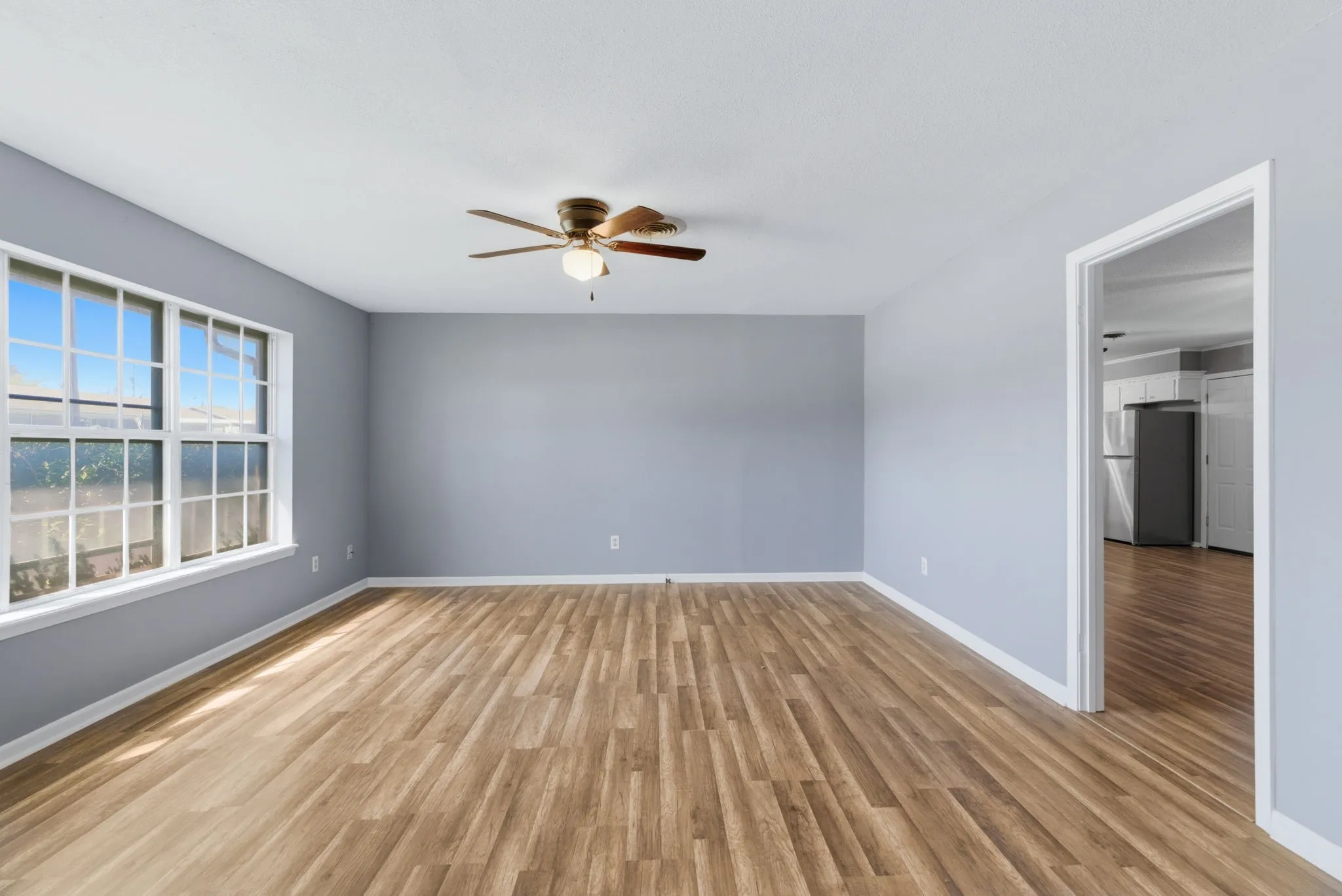 Single Family Residence For Sale in Eastland County , 1408 Primrose Lane, Cisco, Texas 76437, 3 Bedroom, 2 Bathroom, 2 Garage spaces, 1,506 Sqft, built in 1975, Preowned, mls#21215290, Real Estate Agent in Cisco, Homes For Sale in Eastland county, Homes For Sale in Cisco, Realtor in Cisco Texas, Real Estate Brokerage Independent Realty Texas, Luminita Cordes Realtor
