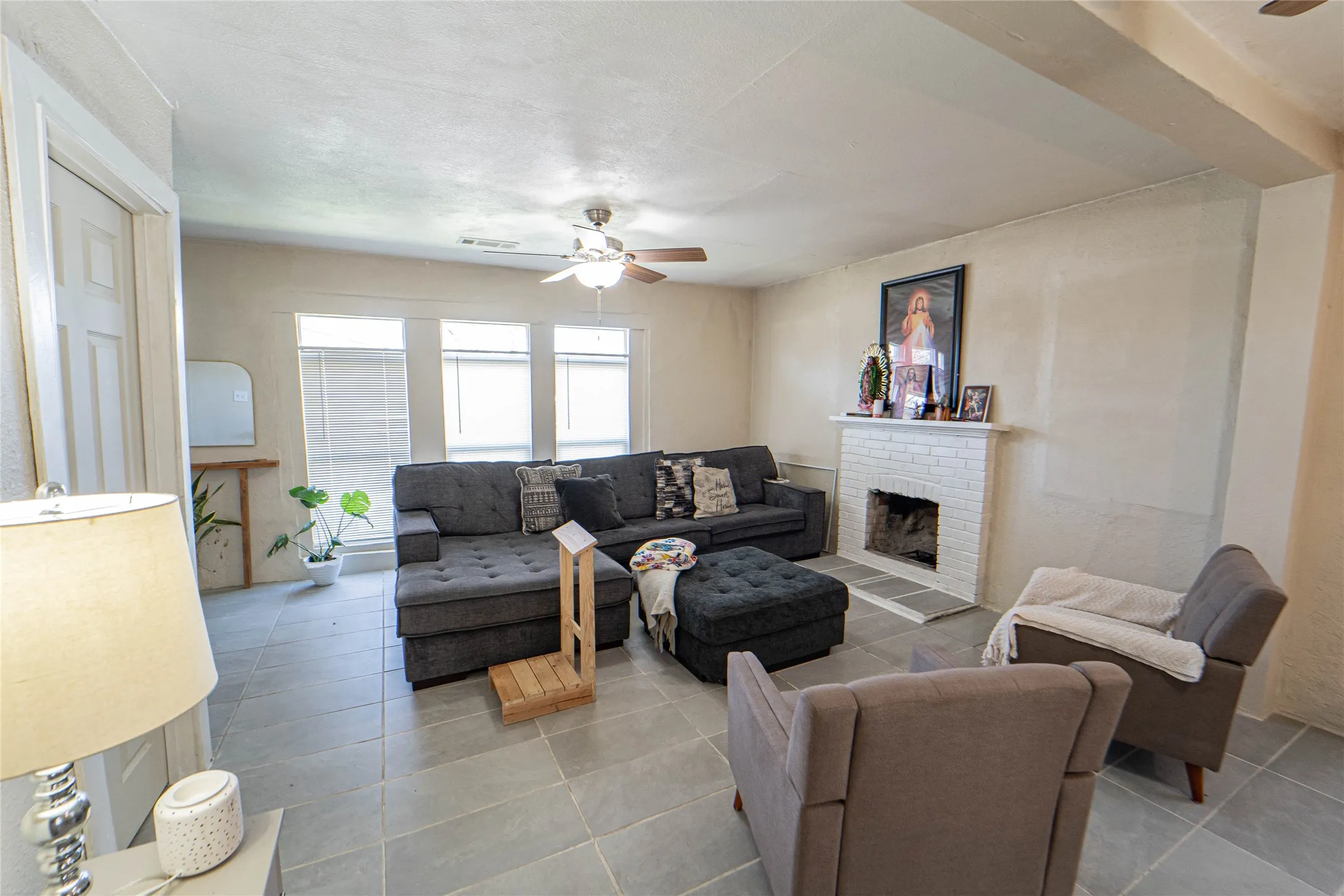 Single Family Residence For Sale in Stephens County , 903 W Wheeler Street, Breckenridge, Texas 76424, 2 Bedrooms, 1 Bathroom, Garage spaces, 1,165 Sqft, built in 1948, Price $109,500, mls#21210462, Real Estate Agent in Breckenridge, Homes For Sale in Stephens county, Homes For Sale in Breckenridge, Realtor in Breckenridge Texas, Real Estate Brokerage Independent Realty Texas, Luminita Cordes Realtor