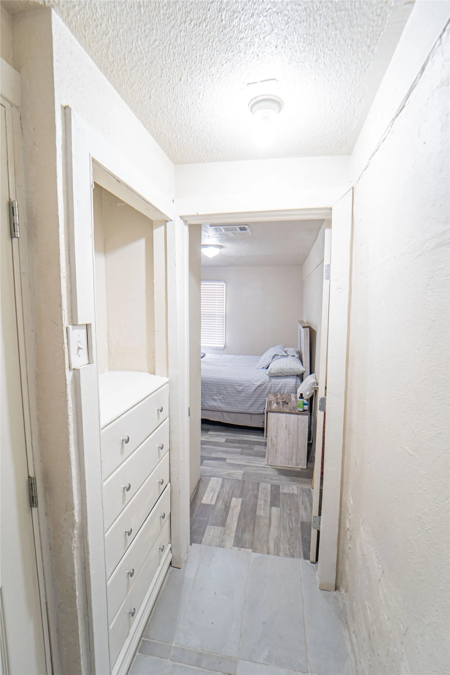 Single Family Residence For Sale in Stephens County , 903 W Wheeler Street, Breckenridge, Texas 76424, 2 Bedrooms, 1 Bathroom, Garage spaces, 1,165 Sqft, built in 1948, Price $109,500, mls#21210462, Real Estate Agent in Breckenridge, Homes For Sale in Stephens county, Homes For Sale in Breckenridge, Realtor in Breckenridge Texas, Real Estate Brokerage Independent Realty Texas, Luminita Cordes Realtor