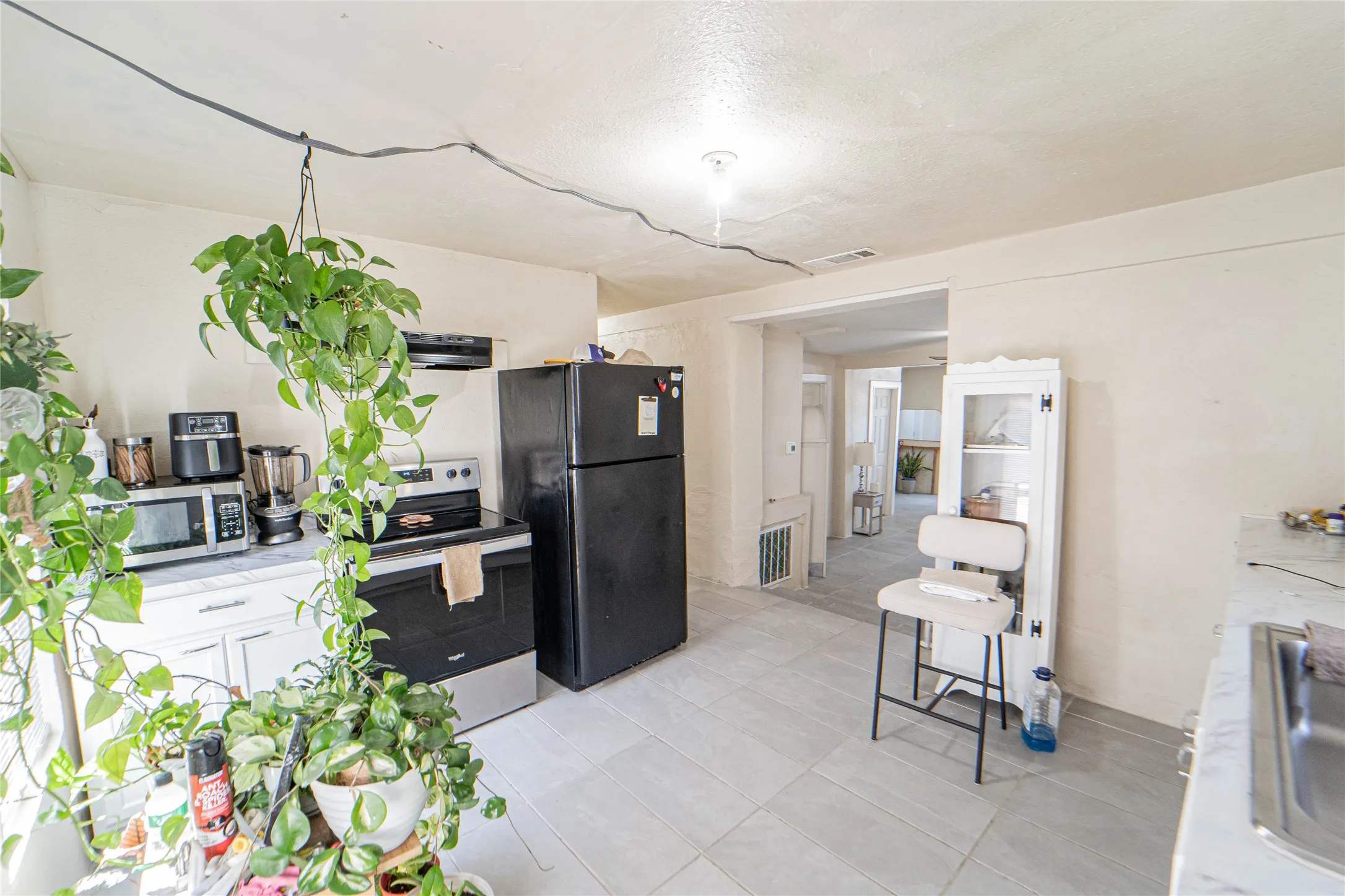 Single Family Residence For Sale in Stephens County , 903 W Wheeler Street, Breckenridge, Texas 76424, 2 Bedrooms, 1 Bathroom, Garage spaces, 1,165 Sqft, built in 1948, Price $109,500, mls#21210462, Real Estate Agent in Breckenridge, Homes For Sale in Stephens county, Homes For Sale in Breckenridge, Realtor in Breckenridge Texas, Real Estate Brokerage Independent Realty Texas, Luminita Cordes Realtor