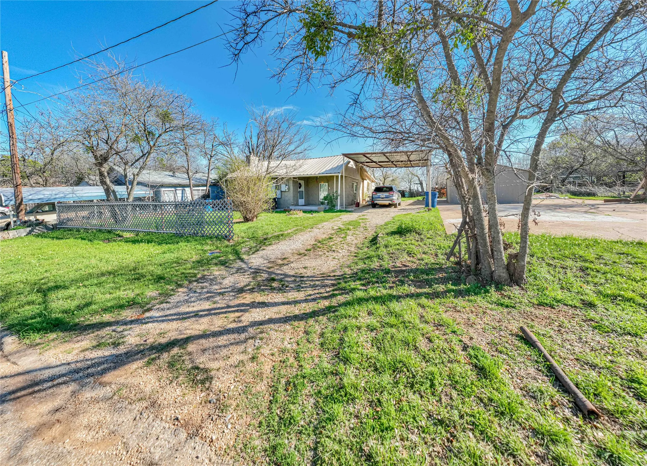 Single Family Residence For Sale in Stephens County , 903 W Wheeler Street, Breckenridge, Texas 76424, 2 Bedrooms, 1 Bathroom, Garage spaces, 1,165 Sqft, built in 1948, Price $109,500, mls#21210462, Real Estate Agent in Breckenridge, Homes For Sale in Stephens county, Homes For Sale in Breckenridge, Realtor in Breckenridge Texas, Real Estate Brokerage Independent Realty Texas, Luminita Cordes Realtor