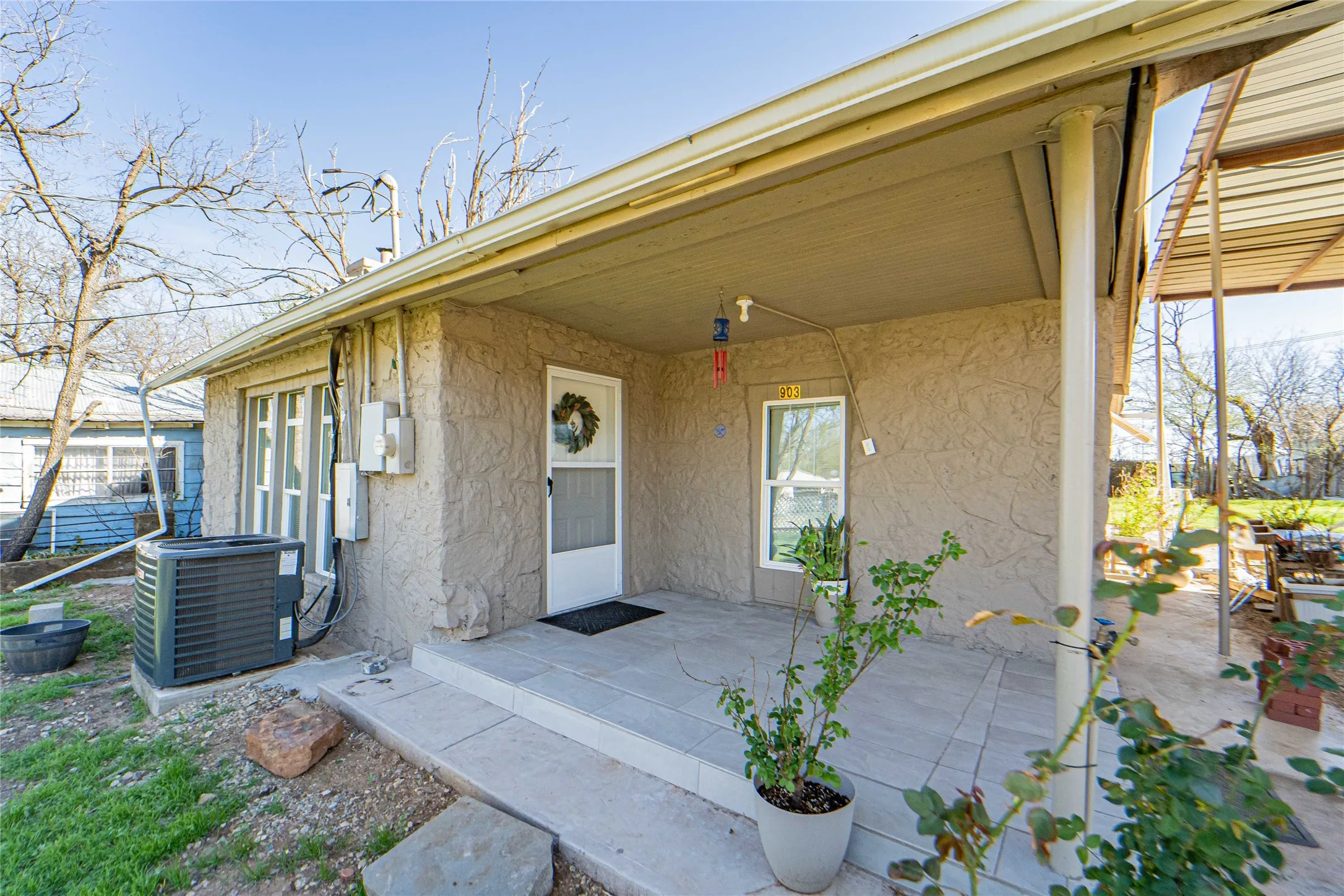 Single Family Residence For Sale in Stephens County , 903 W Wheeler Street, Breckenridge, Texas 76424, 2 Bedrooms, 1 Bathroom, Garage spaces, 1,165 Sqft, built in 1948, Price $109,500, mls#21210462, Real Estate Agent in Breckenridge, Homes For Sale in Stephens county, Homes For Sale in Breckenridge, Realtor in Breckenridge Texas, Real Estate Brokerage Independent Realty Texas, Luminita Cordes Realtor