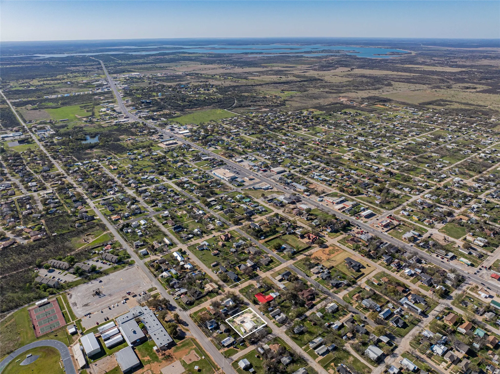 Single Family Residence For Sale in Stephens County , 903 W Wheeler Street, Breckenridge, Texas 76424, 2 Bedrooms, 1 Bathroom, Garage spaces, 1,165 Sqft, built in 1948, Price $109,500, mls#21210462, Real Estate Agent in Breckenridge, Homes For Sale in Stephens county, Homes For Sale in Breckenridge, Realtor in Breckenridge Texas, Real Estate Brokerage Independent Realty Texas, Luminita Cordes Realtor