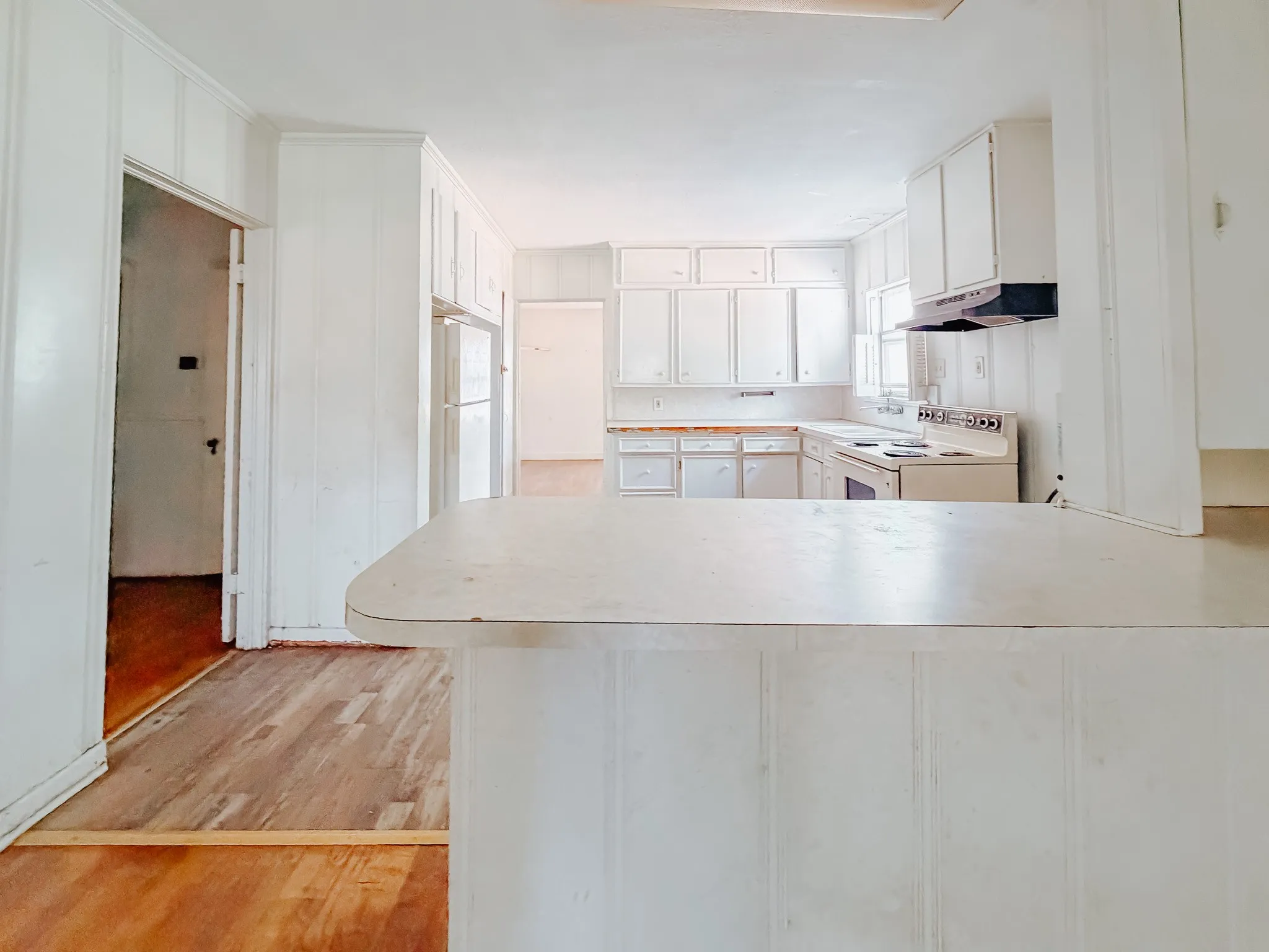 Single Family Residence For Sale in Navarro County , 409 S 31st Street, Corsicana, Texas 75110, 3 Bedrooms, 2 Bathrooms, 1 Garage spaces, 1,743 Sqft, built in 1945, Price $155,000, mls#21214234, Real Estate Agent in Corsicana, Homes For Sale in Navarro county, Homes For Sale in Corsicana, Realtor in Corsicana Texas, Real Estate Brokerage Independent Realty Texas, Luminita Cordes Realtor