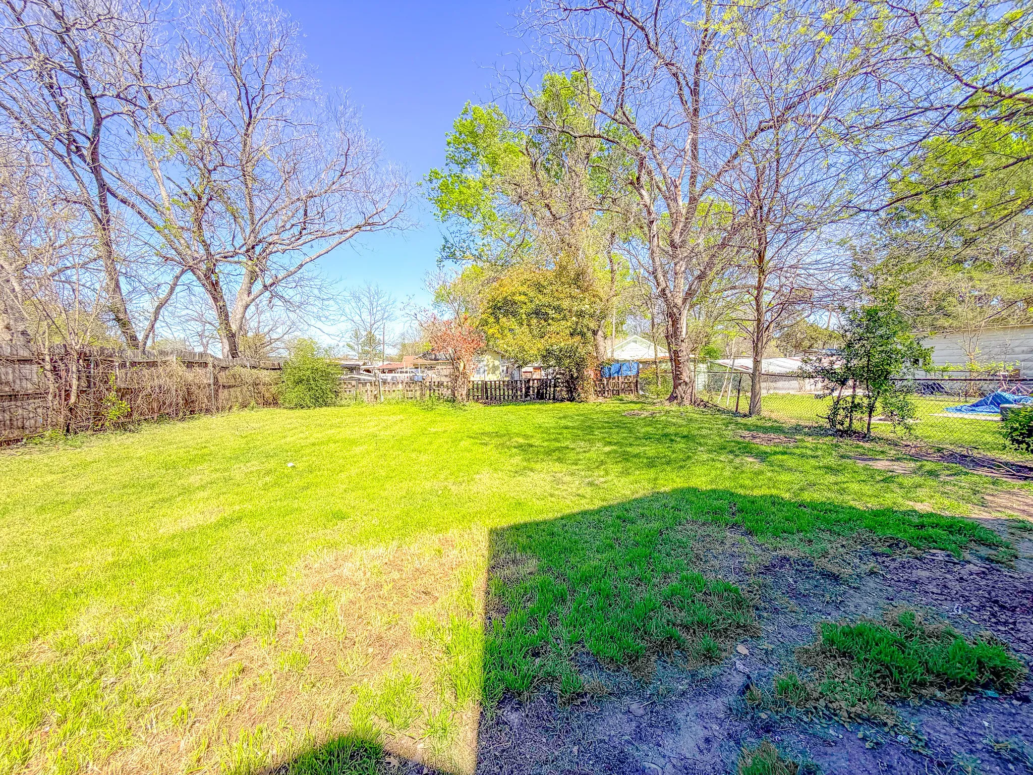 Single Family Residence For Sale in Navarro County , 409 S 31st Street, Corsicana, Texas 75110, 3 Bedrooms, 2 Bathrooms, 1 Garage spaces, 1,743 Sqft, built in 1945, Price $155,000, mls#21214234, Real Estate Agent in Corsicana, Homes For Sale in Navarro county, Homes For Sale in Corsicana, Realtor in Corsicana Texas, Real Estate Brokerage Independent Realty Texas, Luminita Cordes Realtor